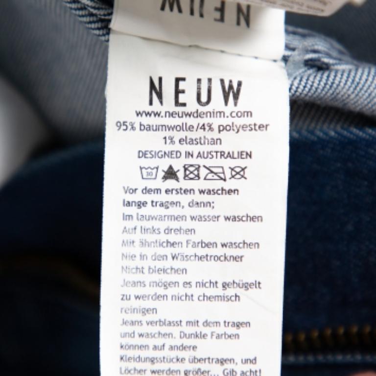 Neuw Blue Denim High Waist Skinny Distressed Marilyn Jeans M For Sale 1