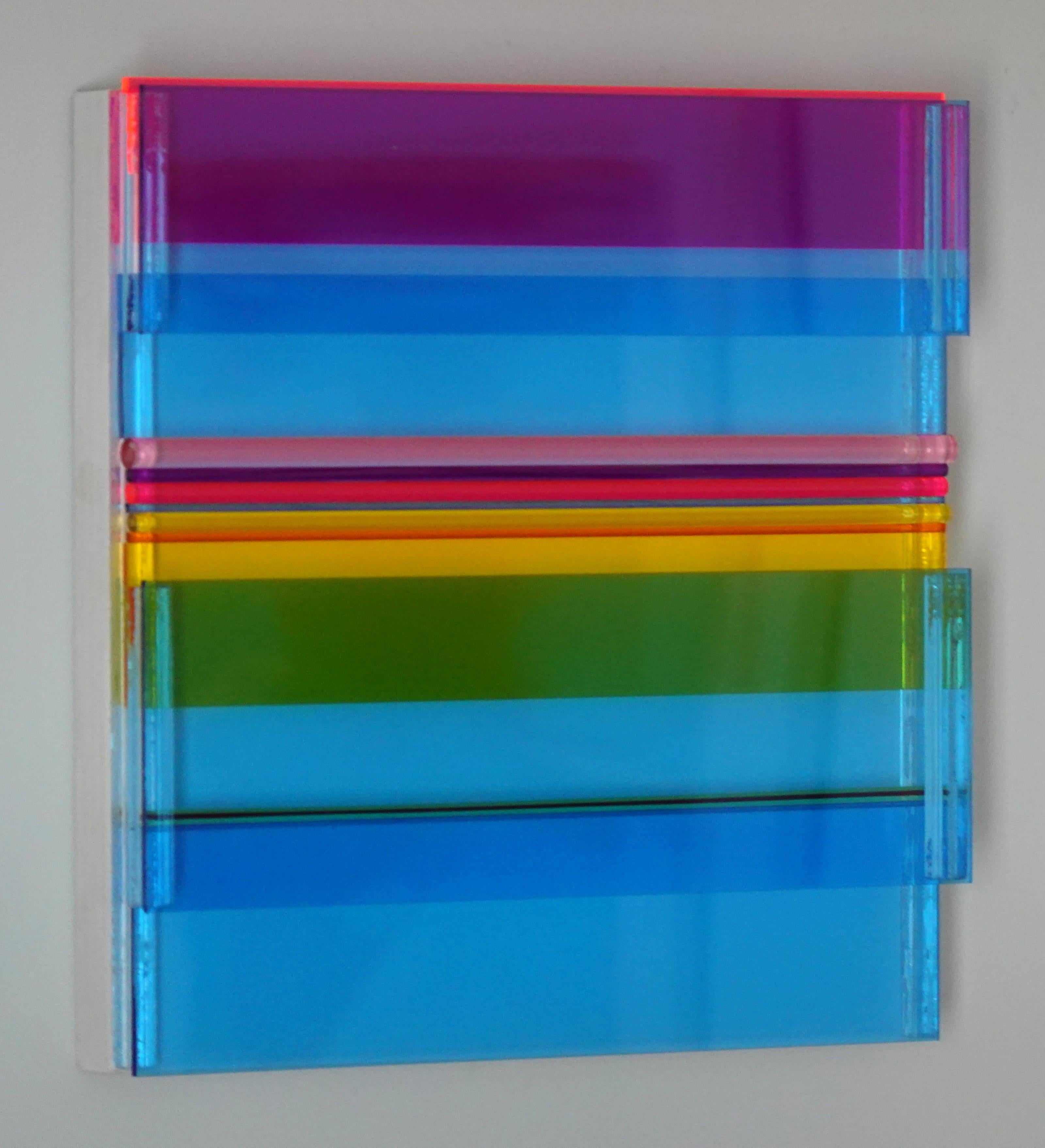 Tarde junto al mar, Plexiglás, Escultura de pared, Colorida, Dimensional, Única - Sculpture Contemporáneo de Neva Delihas Setlow