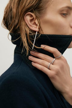 Neve Tzedek White Earpin 8 cm, 18k Gold