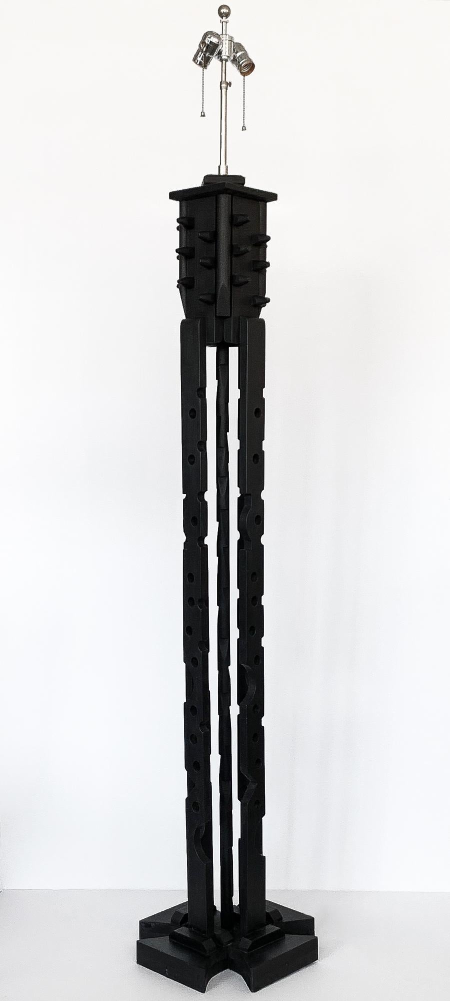 Nevelson Style Black Painted Wood Assemblage Floor Lamp In Good Condition In Chicago, IL