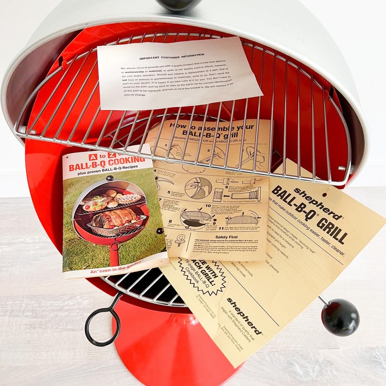 Never Been Used, New Old Stock Ball B Q Tulip Based Space Age