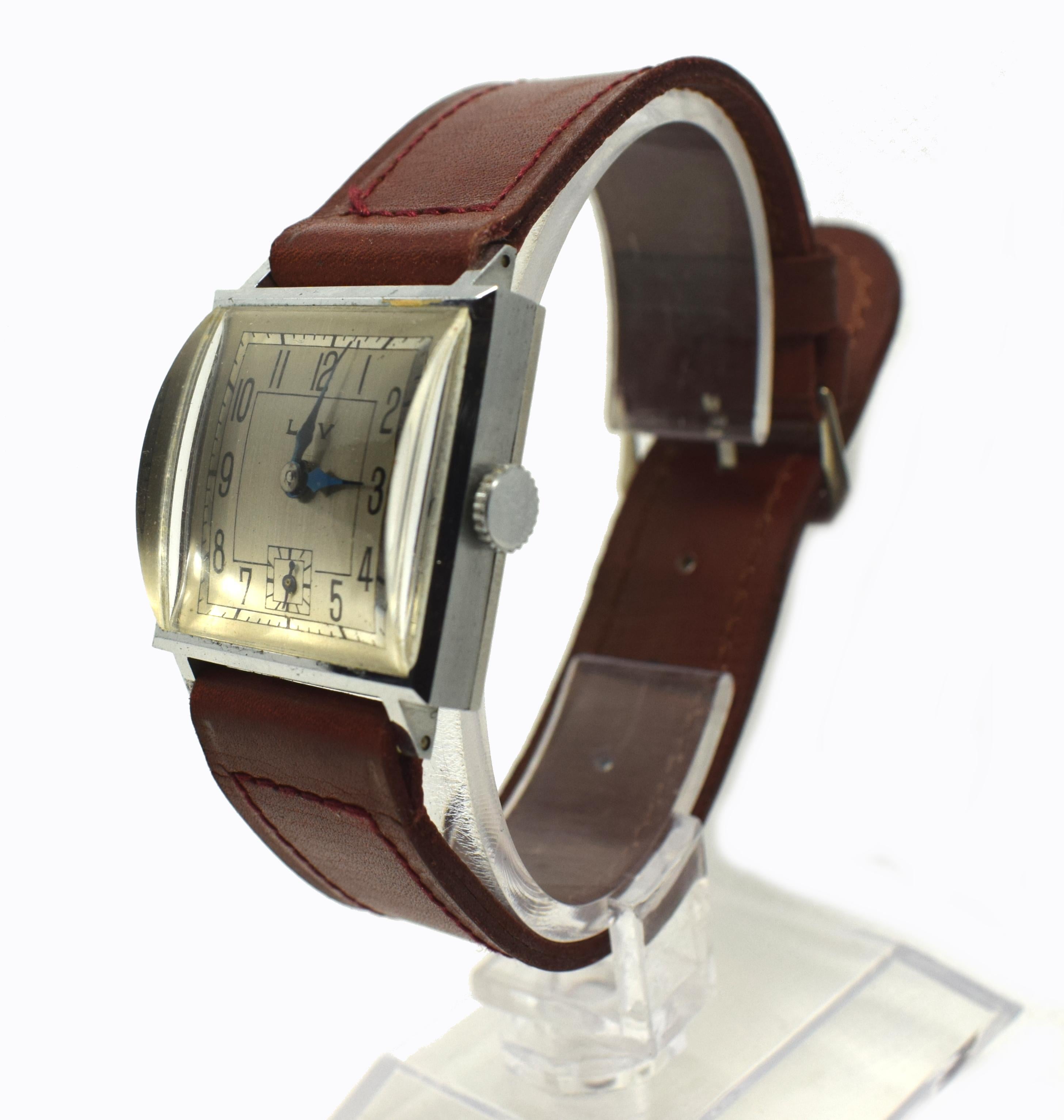 Never Used Art Deco Gents Wristwatch, 1930s, Lov 2