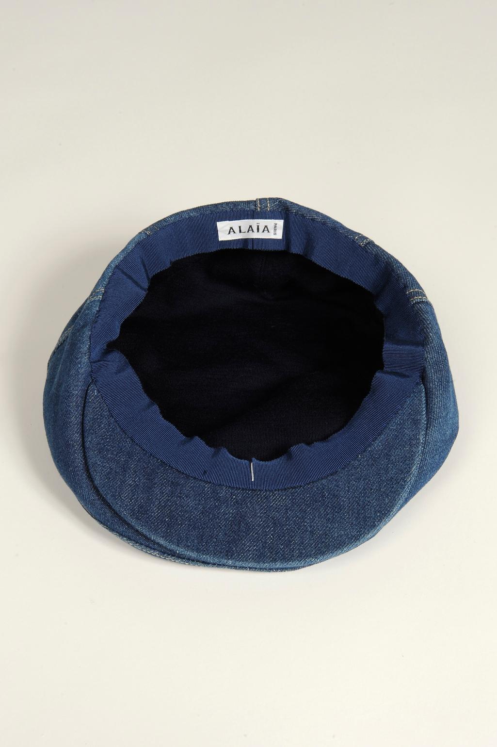 Alaïa - Chapeau en jean jamais porté, printemps-été 1991 en vente 11