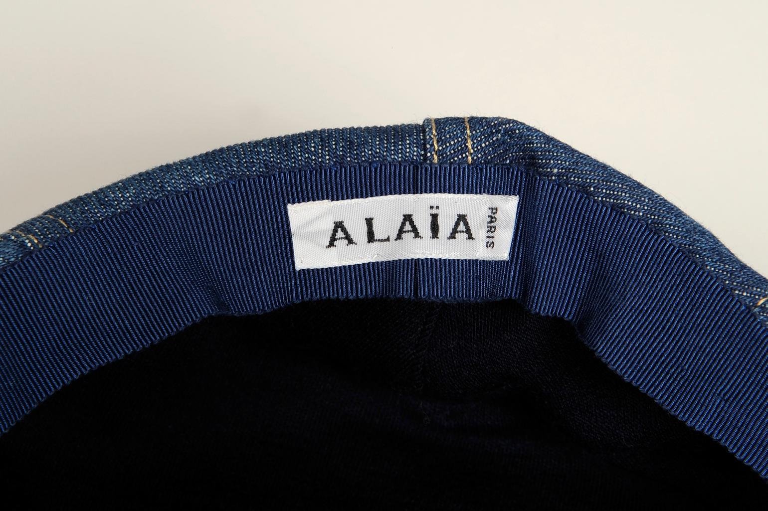 Alaïa - Chapeau en jean jamais porté, printemps-été 1991 en vente 12