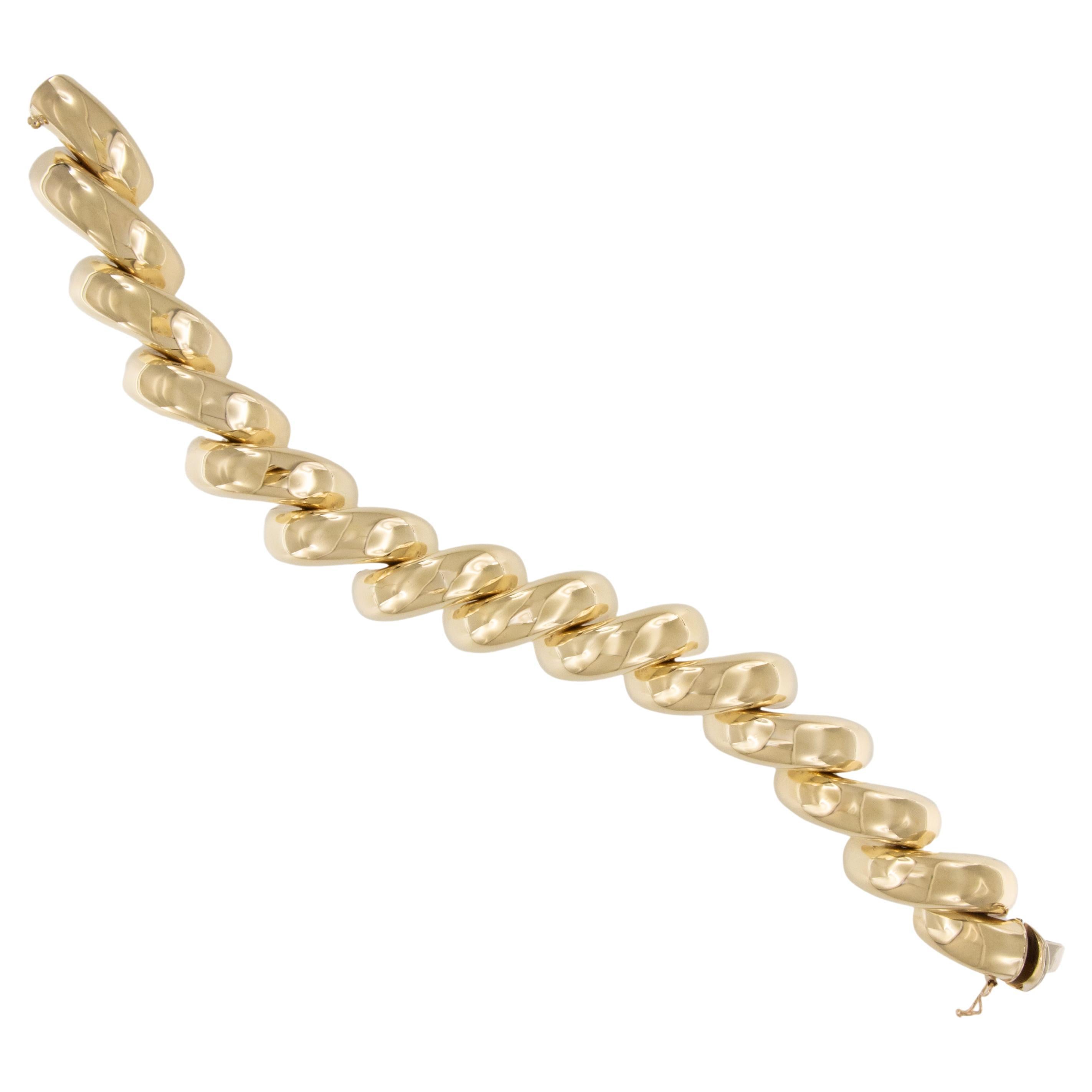 Never Worn Vintage 18 Karat Yellow Gold Italian San Marco Macoroni Bracelet