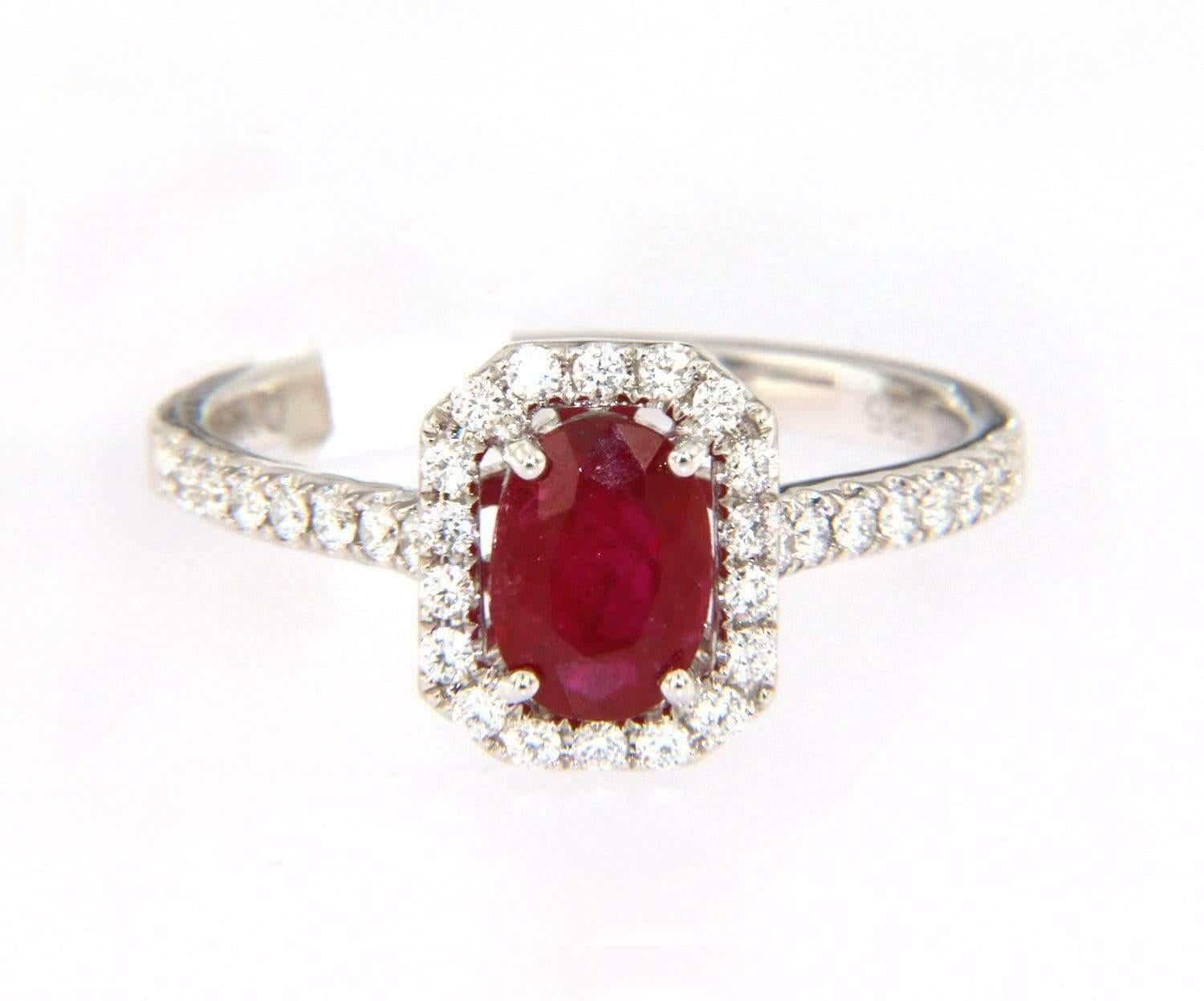 New 0.94 CT Ruby Ring with Diamond Halo in 14K In New Condition For Sale In Vienna, VA
