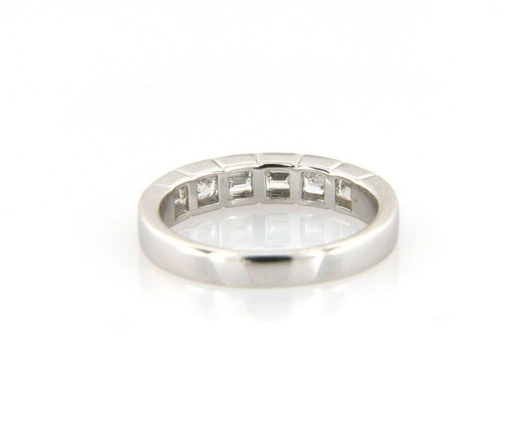 0,98 Karat Baguette Sideways Sechs Stein-Ring aus 18 Karat Weißgold mit sechs Steinen im Zustand „Neu“ im Angebot in Vienna, VA