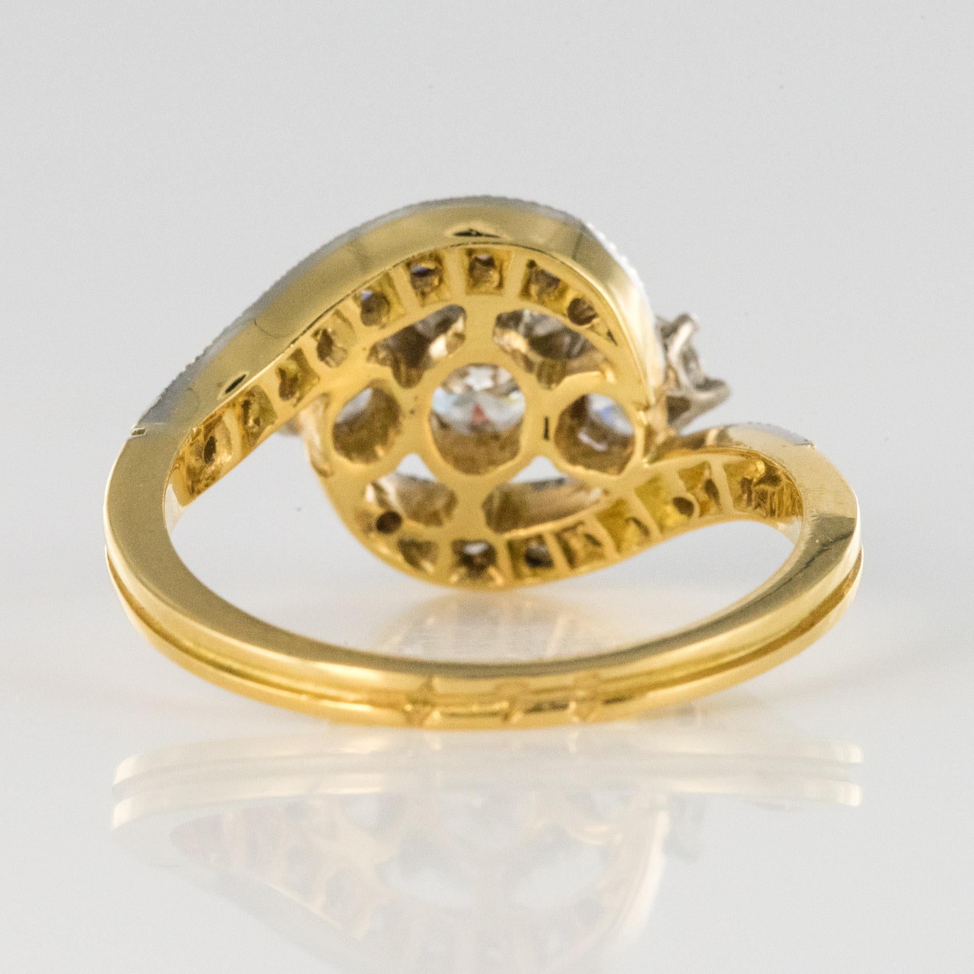 New 1 Carat Diamonds 18 Karat Yellow Gold Trilogy Ring For Sale 3