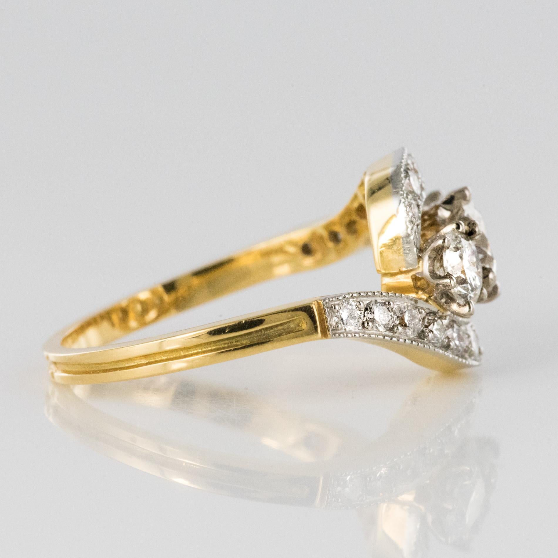 Neuer Trilogie-Ring aus 18 Karat Gelbgold mit 1 Karat Diamanten im Angebot 1
