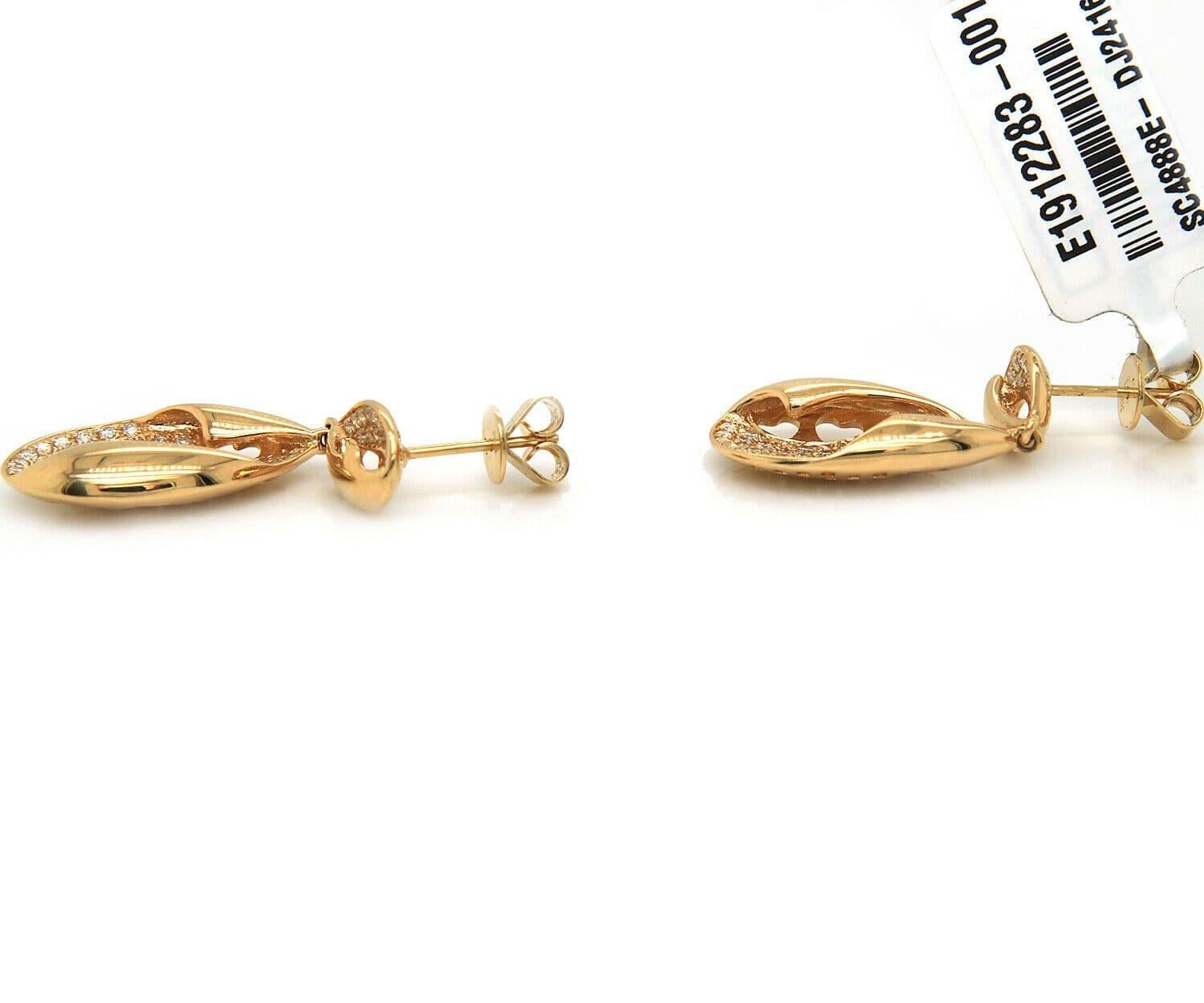 New 1.09ctw Pave Diamond Foldover Dangle Earrings in 18K Yellow Gold In New Condition For Sale In Vienna, VA