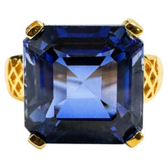 Nuevo Anillo de Plata de Ley PL con Zafiro Azul de 11,0 Quilates y Corte de Diamante en Oro Amarillo
