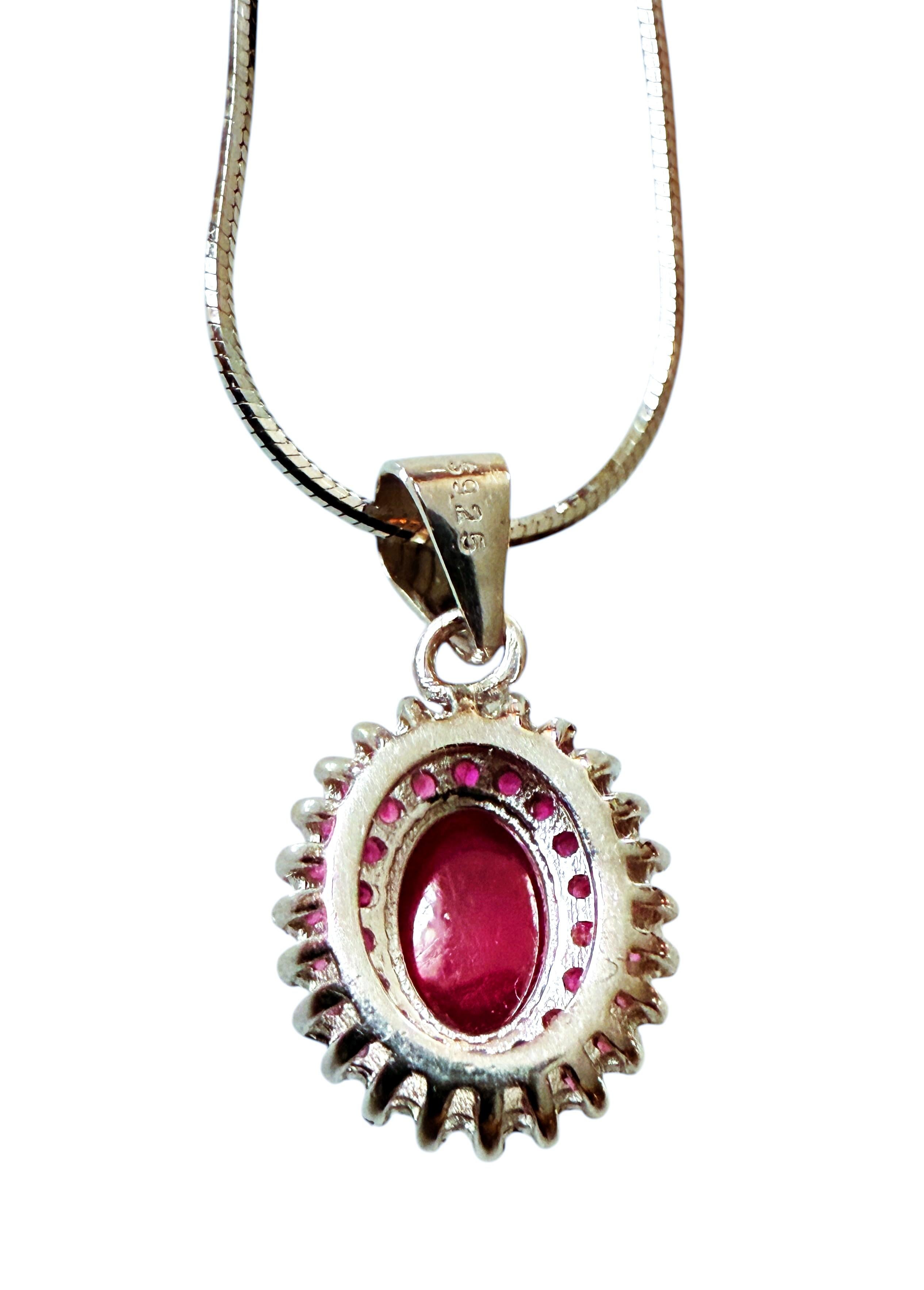 New 1.14 Carat Red Ruby Cabochon & Diamond Cut Ruby Sterling Pendant Necklace in vendita 3