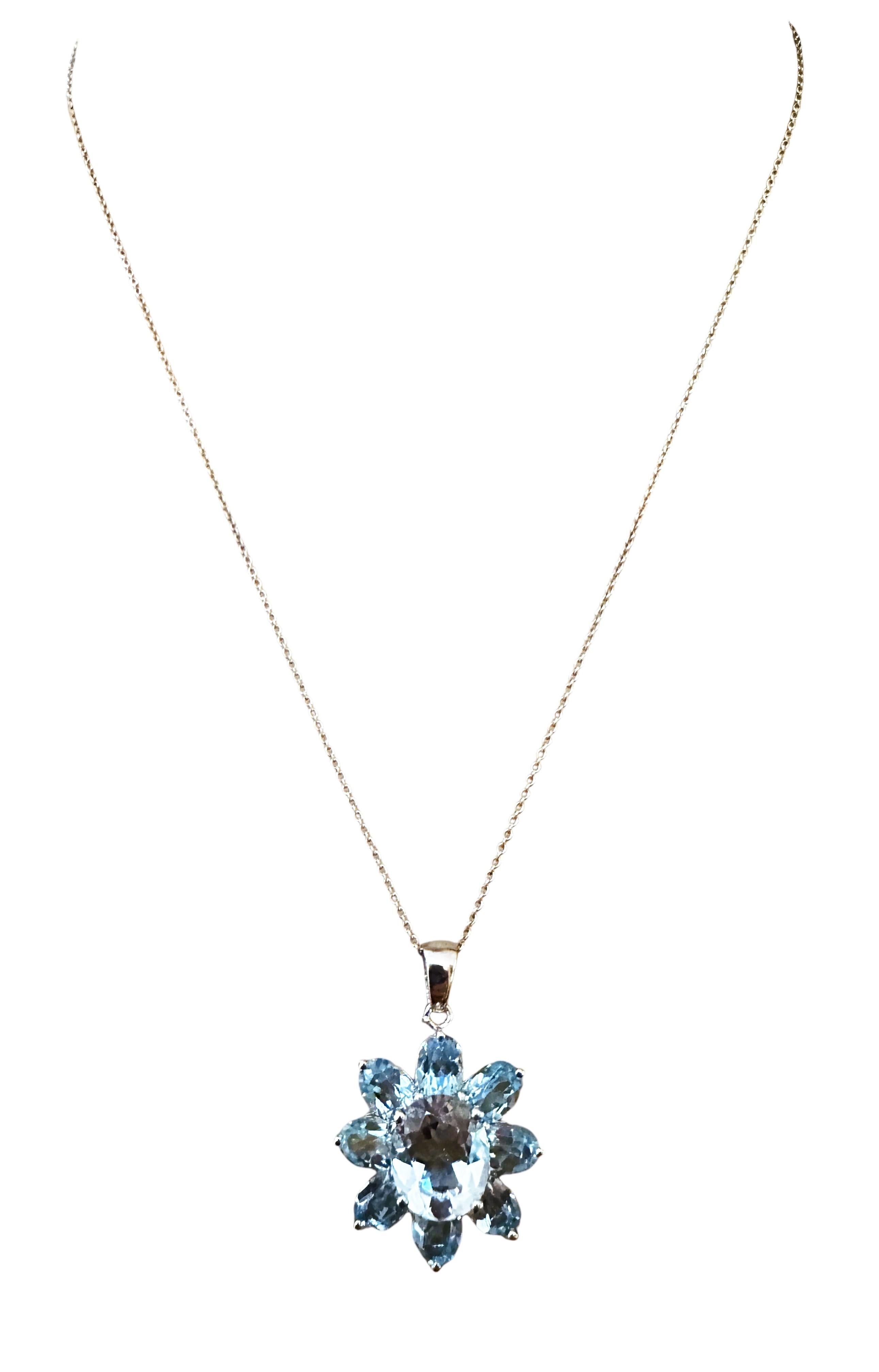 Art Deco New 11.4 Carat Light Blue & Aqua Blue Sapphire Sterling Pendant Necklace