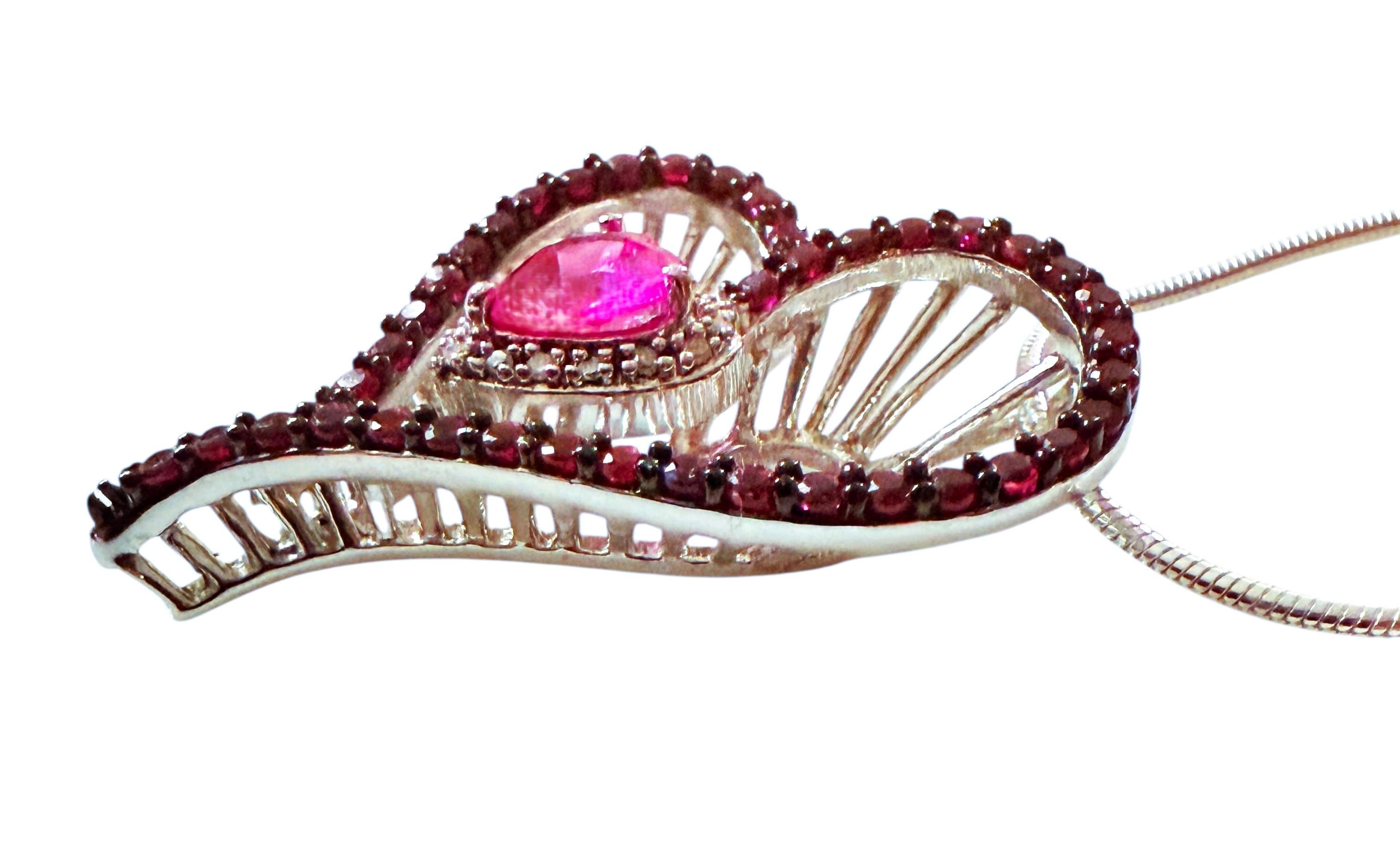 Nuevo collar de zafiro rosa corazón de 1,15 quilates y zafiro rojo talla diamante de ley en venta 3