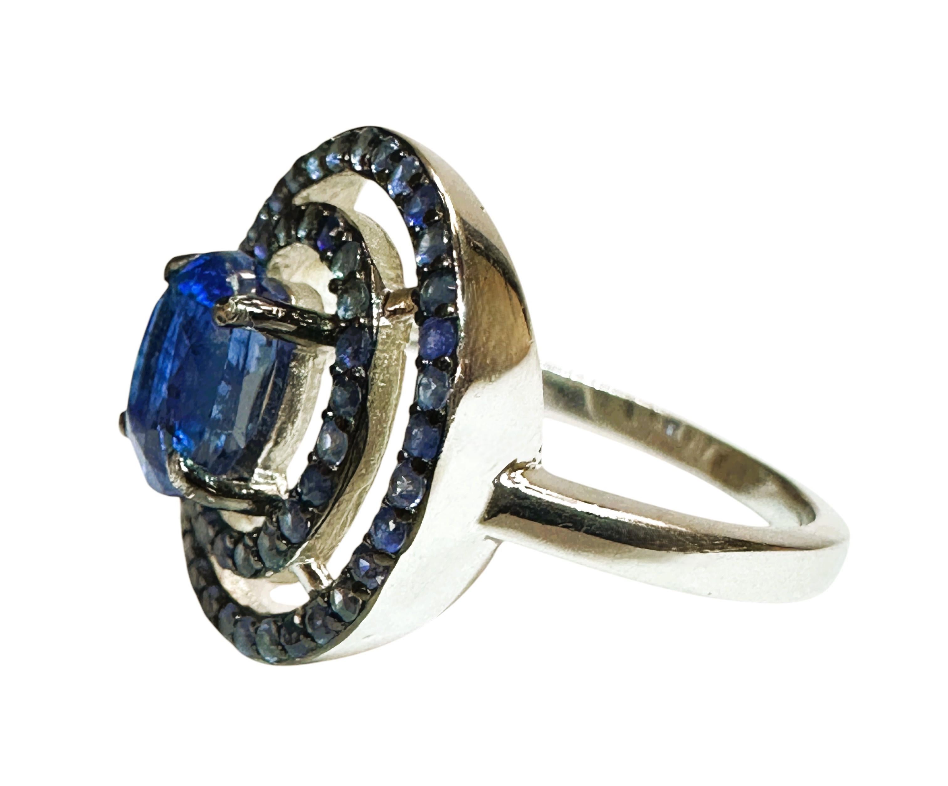 Art Déco Nuovo anello con kianite blu da 1,2 carati e zaffiro blu tagliato a diamante Sz 6,75 in vendita
