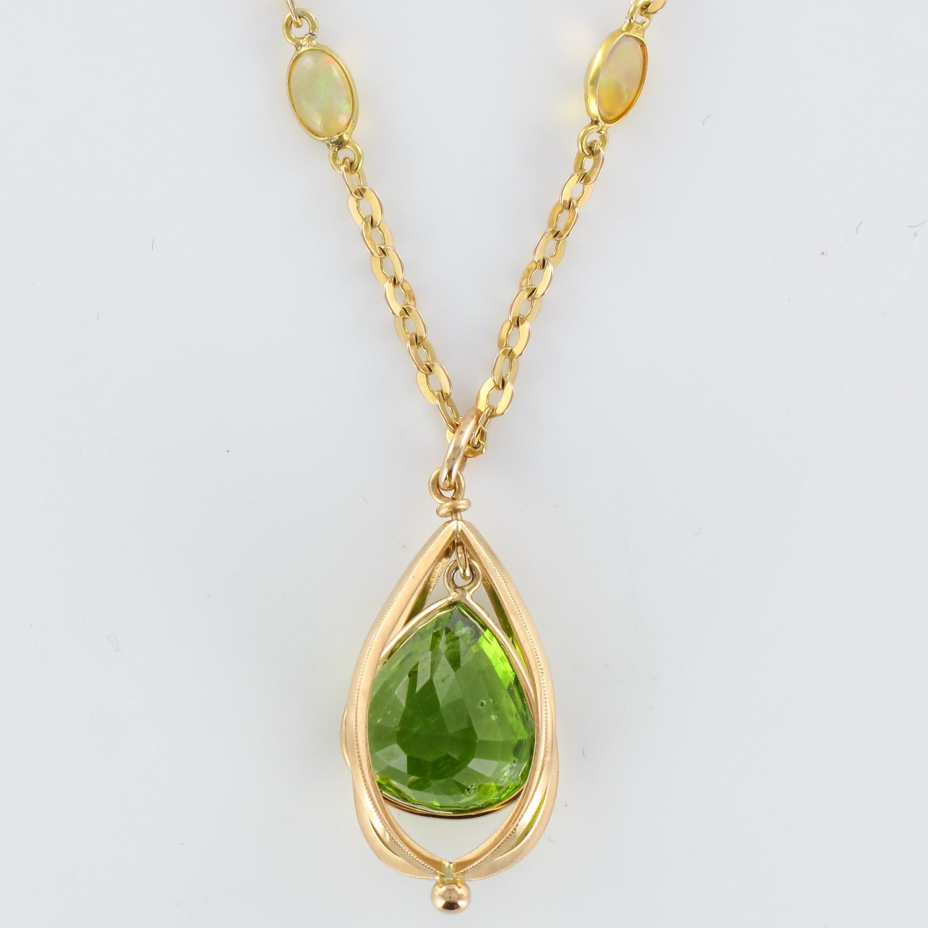 New 12, 1 Carats Peridot Pendant Chain Set with Opals Necklace 3