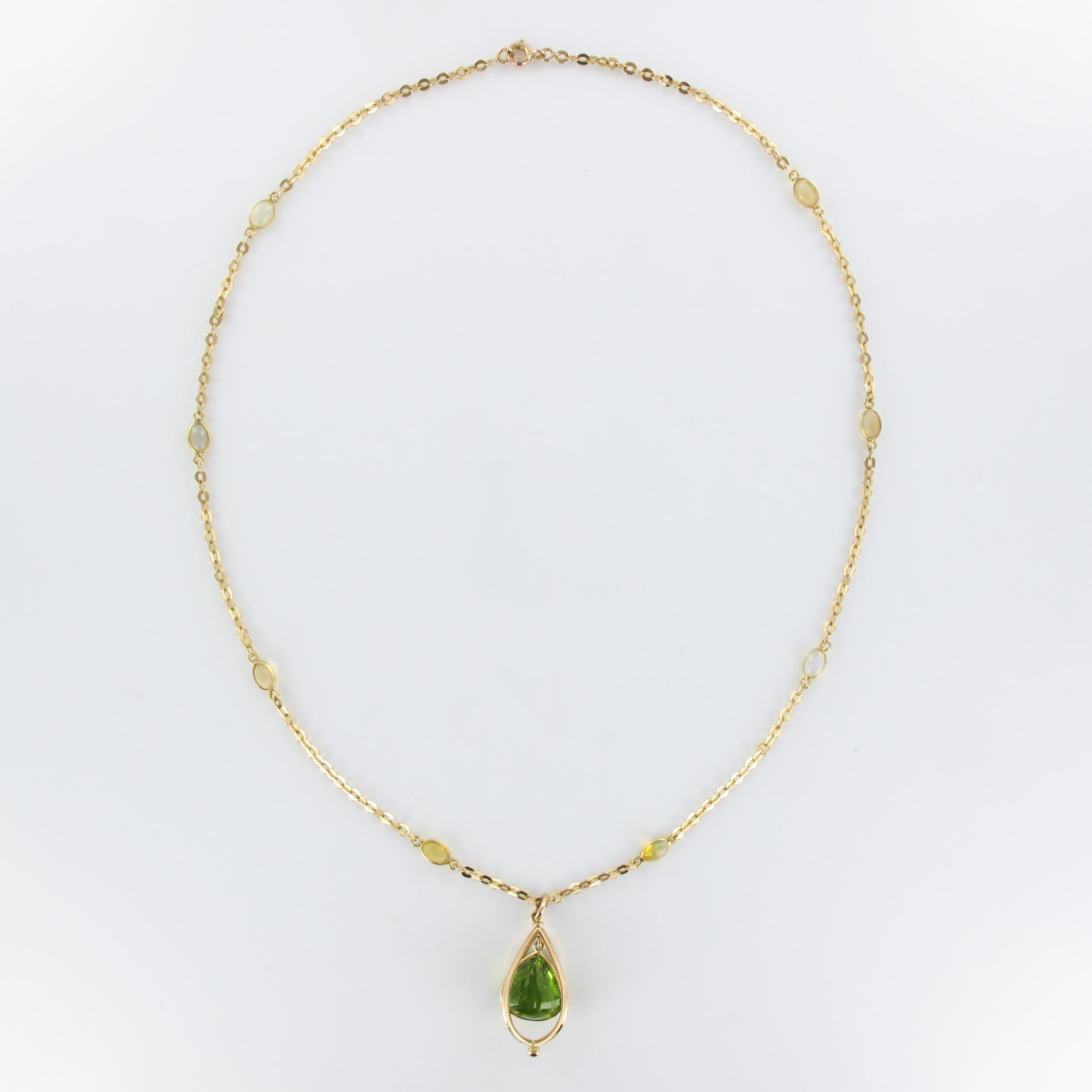 New 12, 1 Carats Peridot Pendant Chain Set with Opals Necklace 6