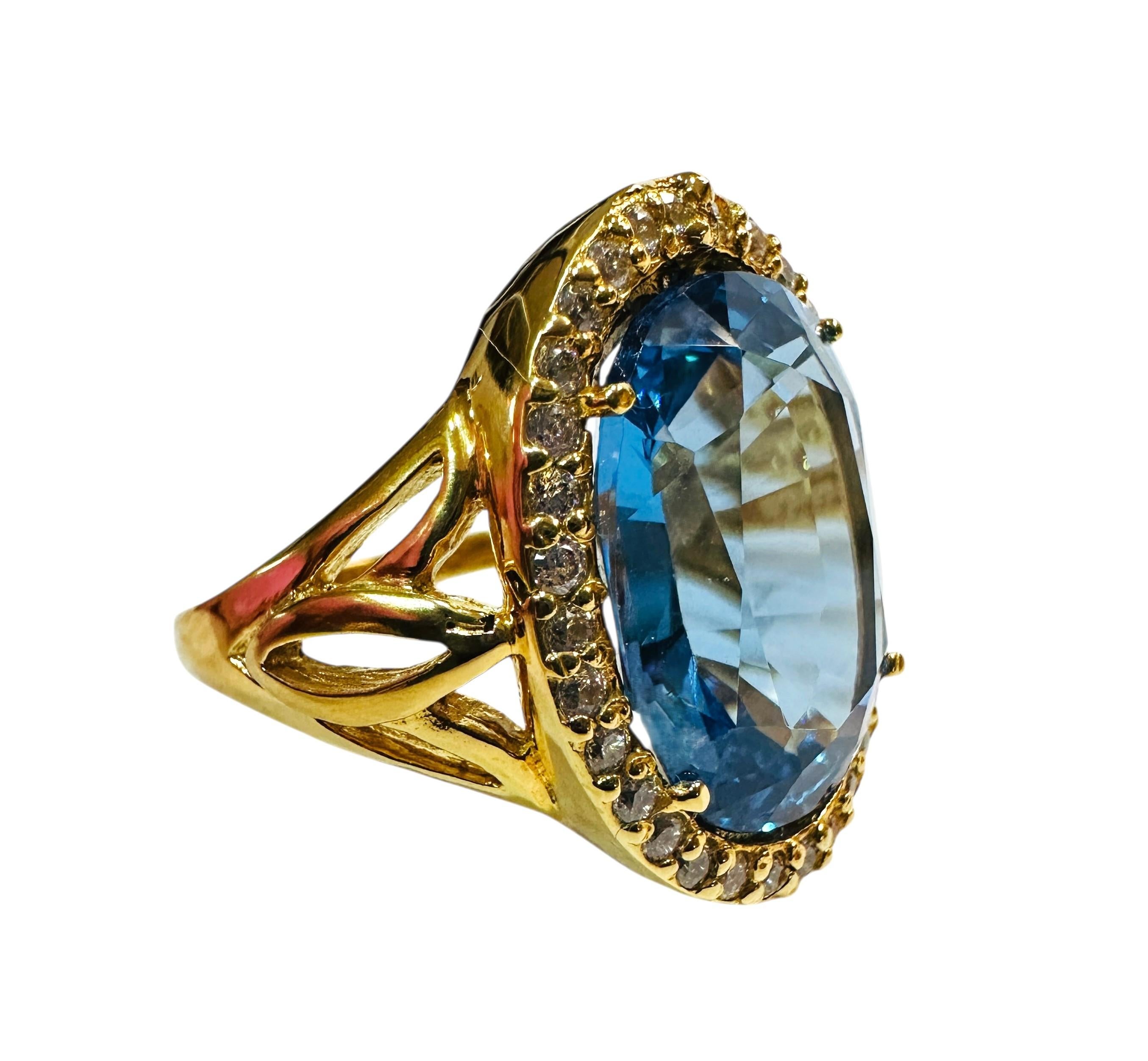 Oval Cut New 12.25 Carat Blue Topaz & Diamond Cut Sapphire Y Gold PL Sterling Ring