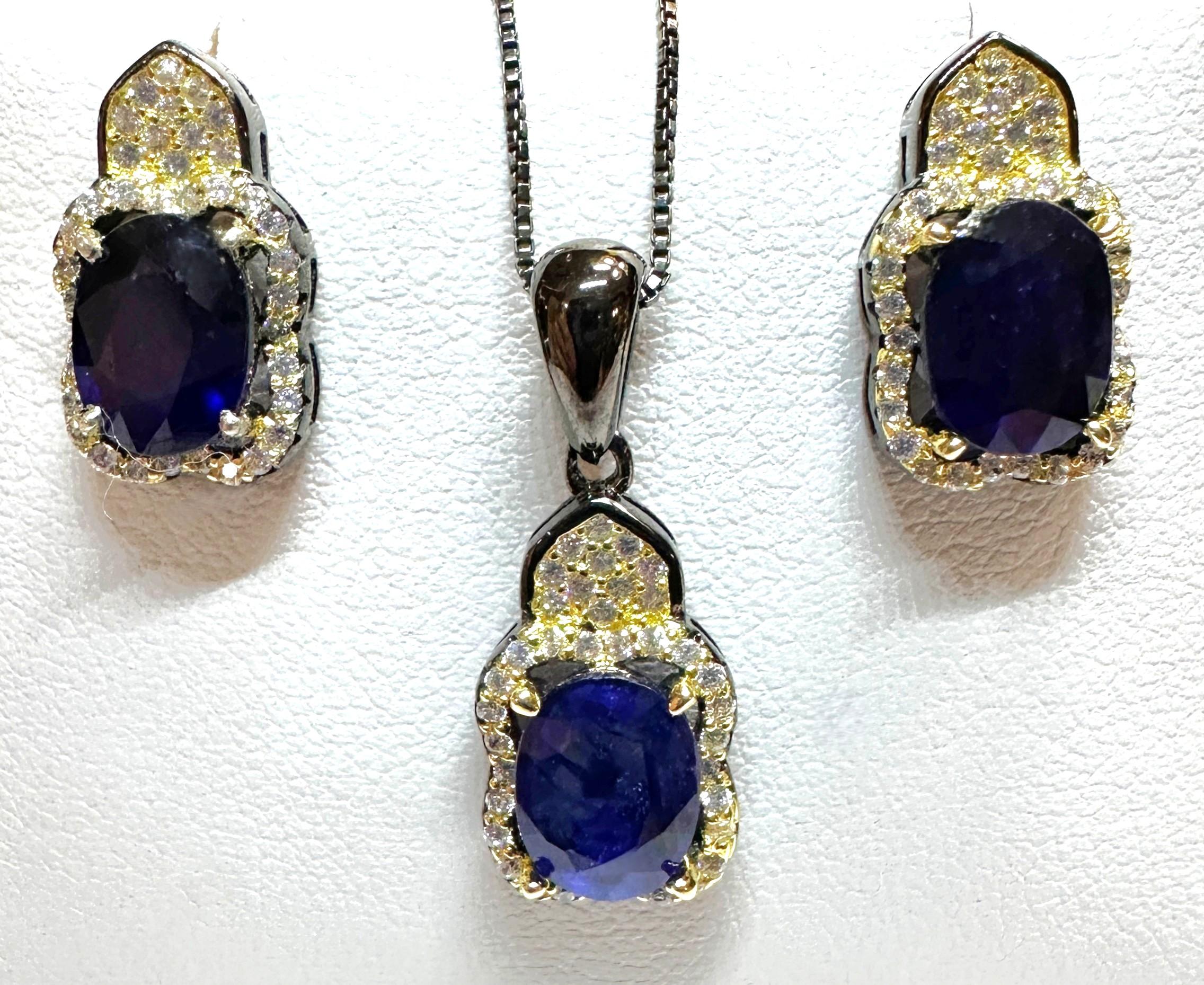 Collier neuf en argent sterling avec saphir de 1,3 carat, saphir de taille diamant et oxy Pl en vente 2