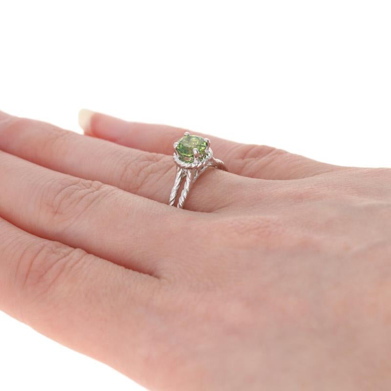 Round Cut 1.44 Carat Parti-Colored Sapphire Ring, 18 Karat White Gold Solitaire Engagement