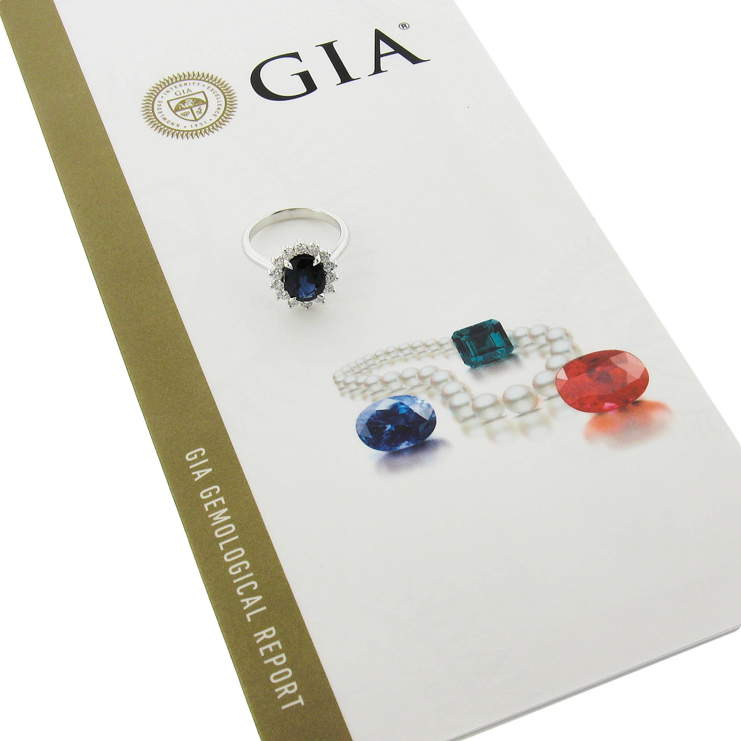 New 14K Gold 3.23ctw GIA Ceylon Oval Blue Sapphire & Round Diamond Halo Ring For Sale 5
