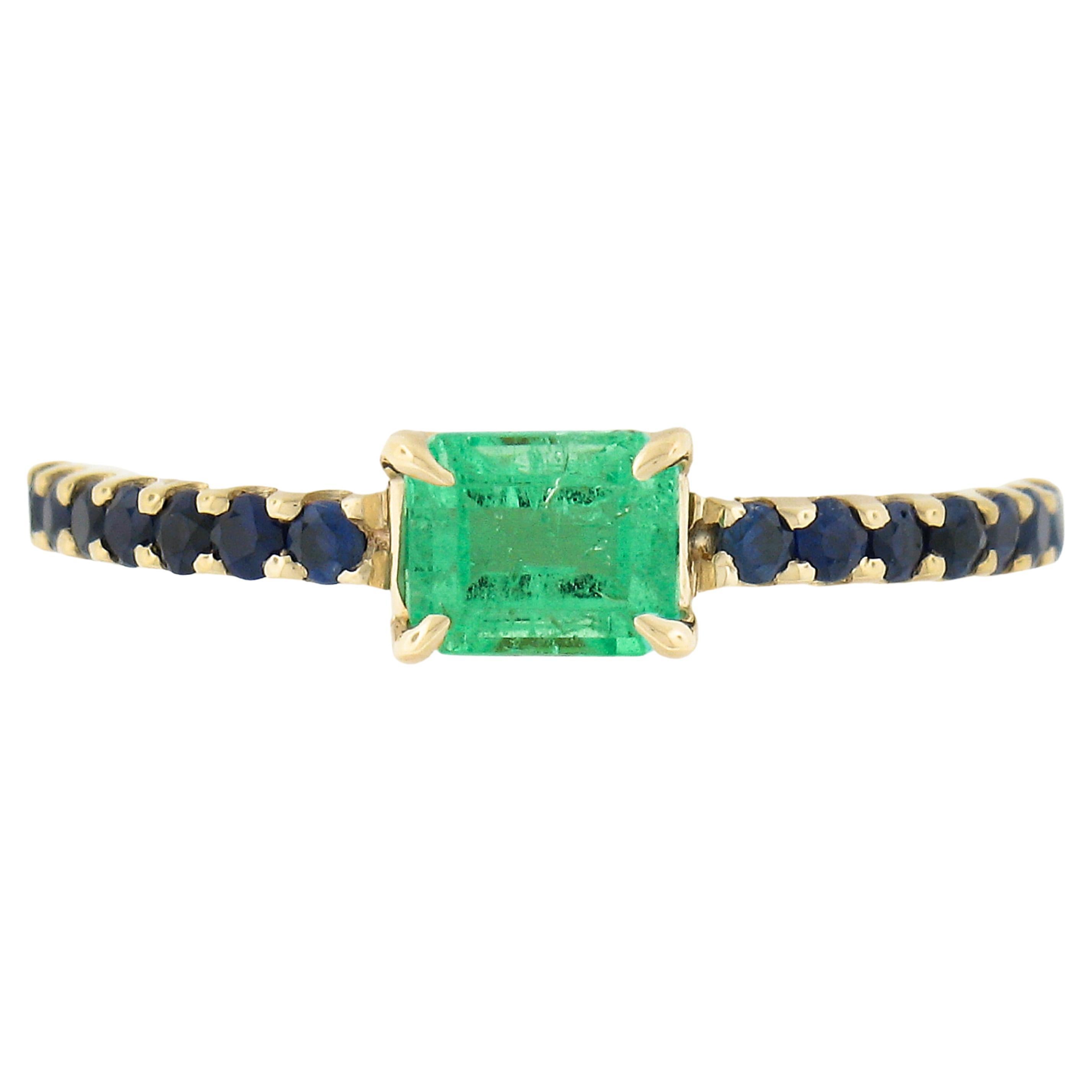 New 14k Gold Colombian Emerald & Sapphire Sideways Engagement Stack Band Ring en vente