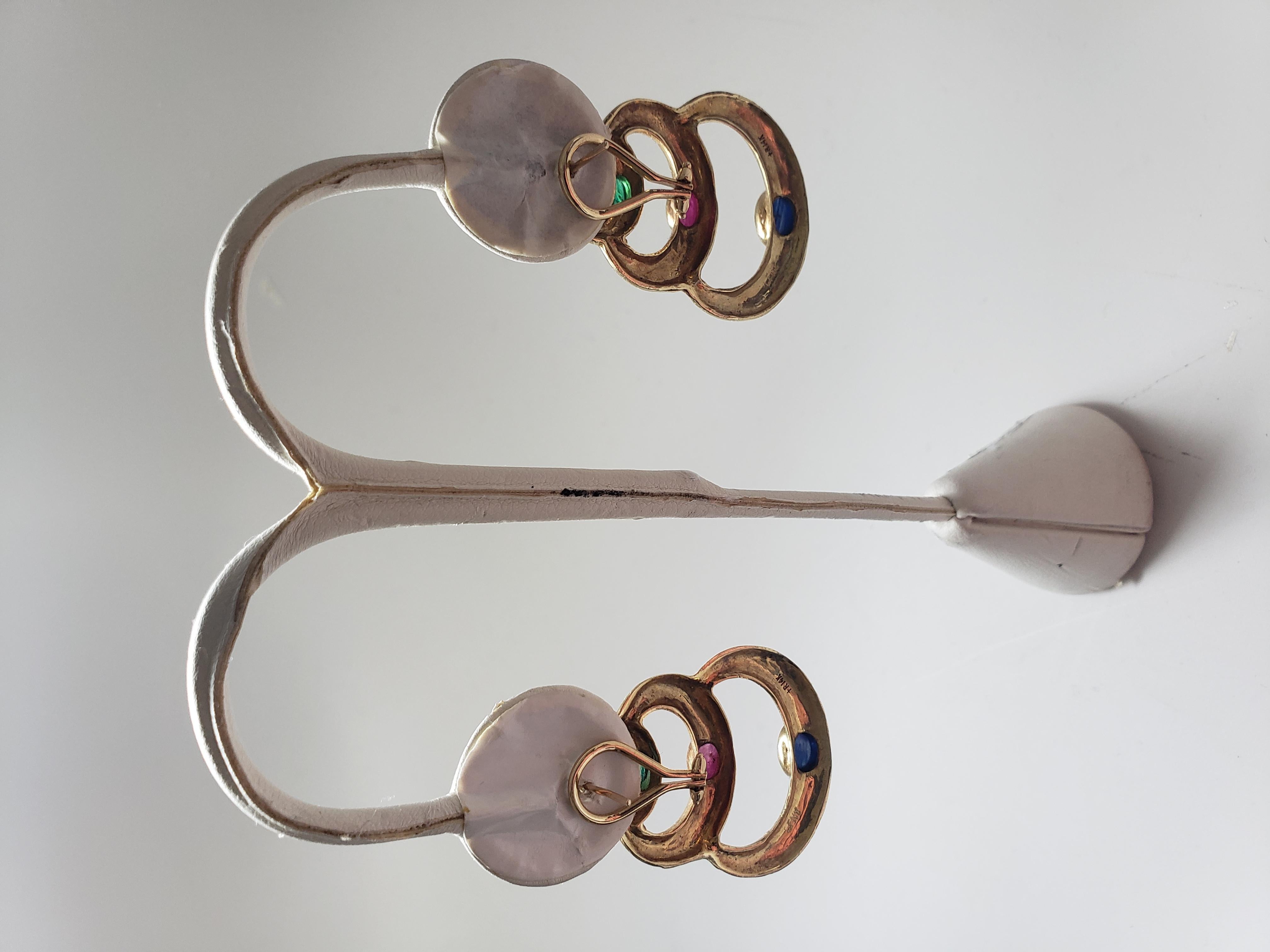 Boucles d'oreilles en or jaune massif 14 carats avec saphirs naturels, rubis et émeraudes en vente 6
