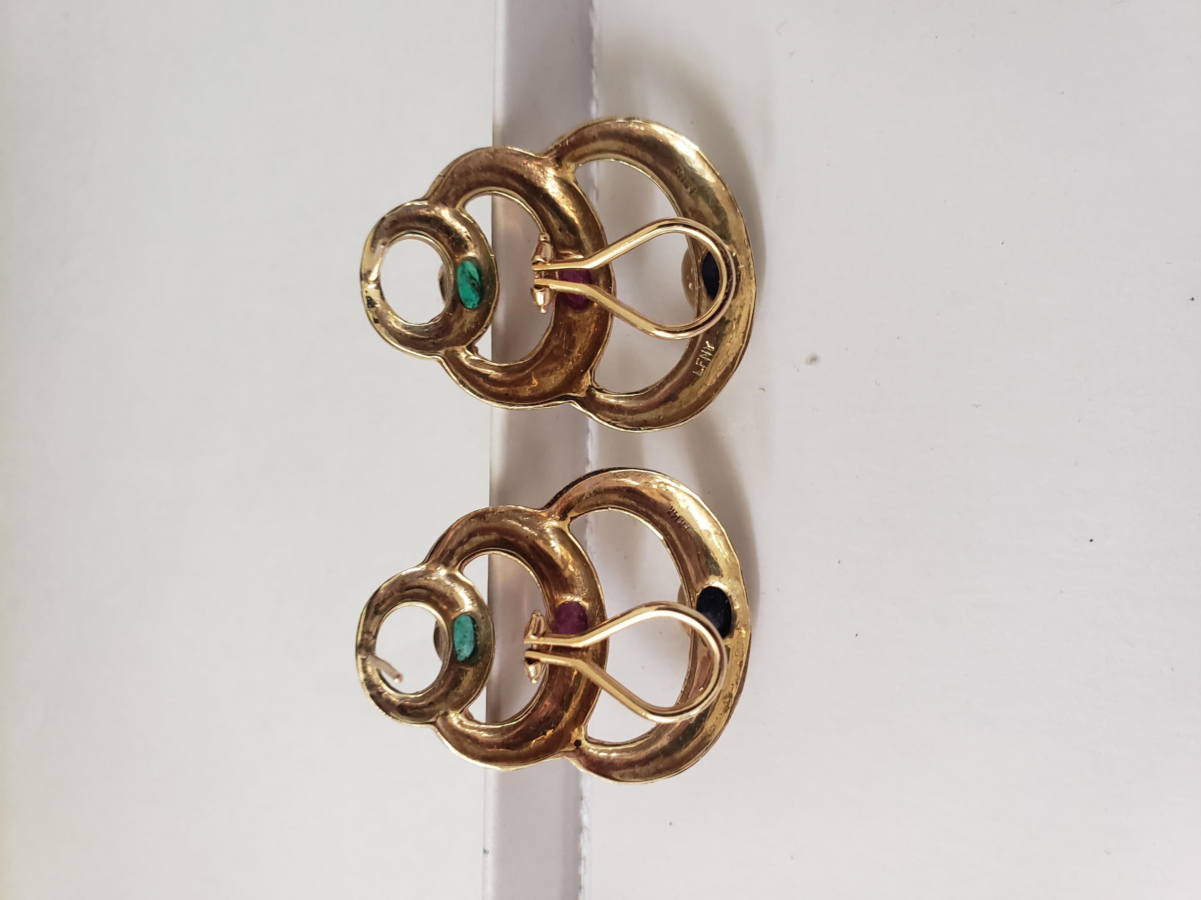 Boucles d'oreilles en or jaune massif 14 carats avec saphirs naturels, rubis et émeraudes en vente 3
