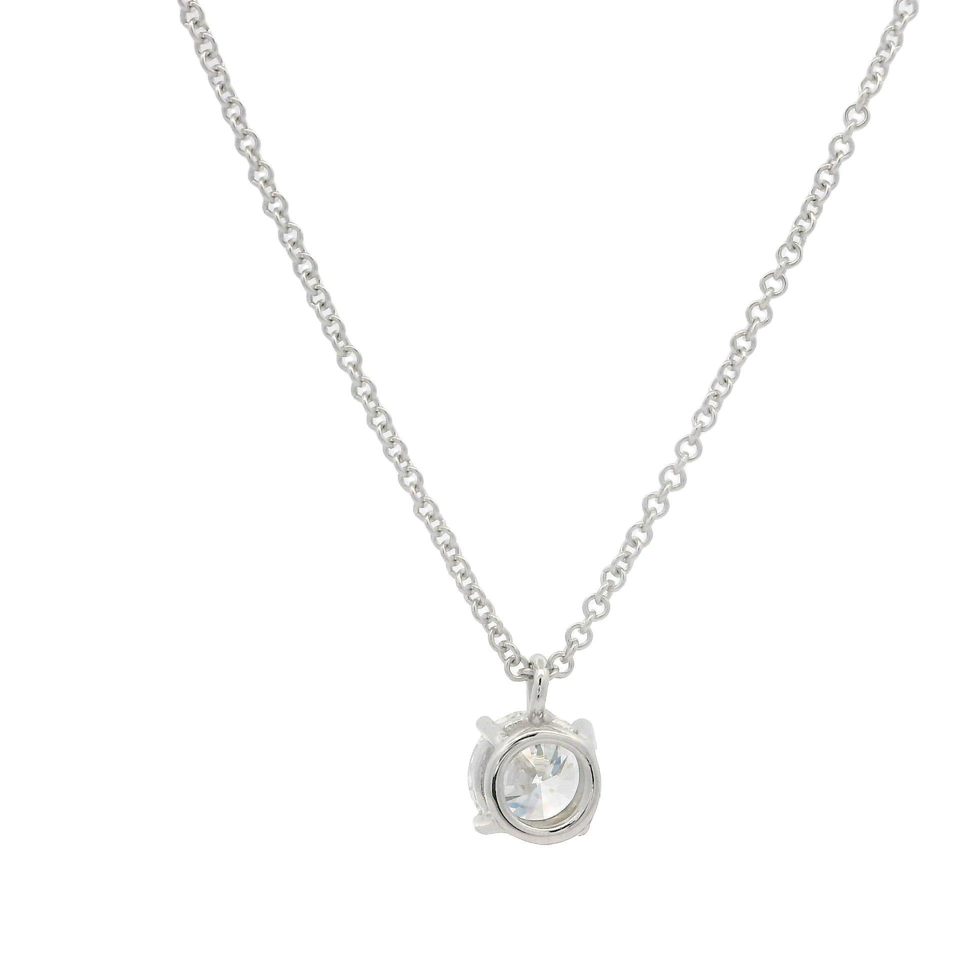 New 14k White Gold 0.58ct Round Diamond Solitaire Slide Dainty Pendant Necklace For Sale 1