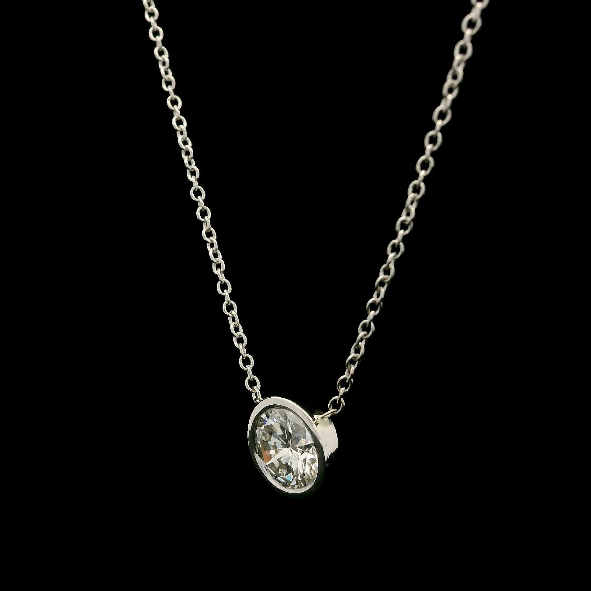 Neu 14k Weißgold 0,60 Karat Lünette Diamant Solitär Anhänger Kette Halskette Damen im Angebot