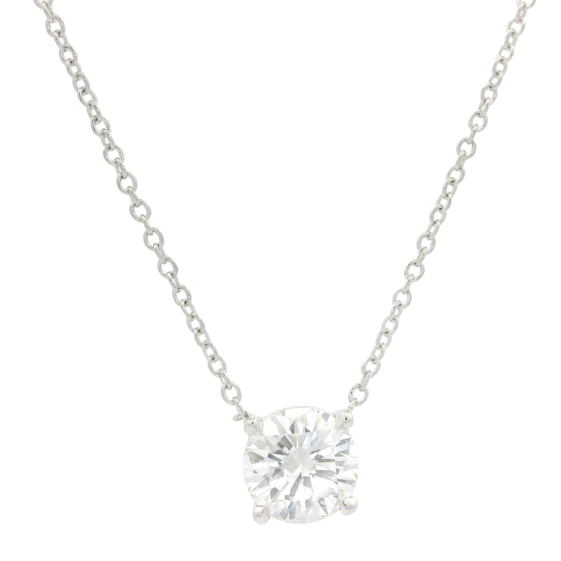 Pendentif solitaire réglable en or blanc 14 carats avec diamants ronds de 0,68 carat en vente 7