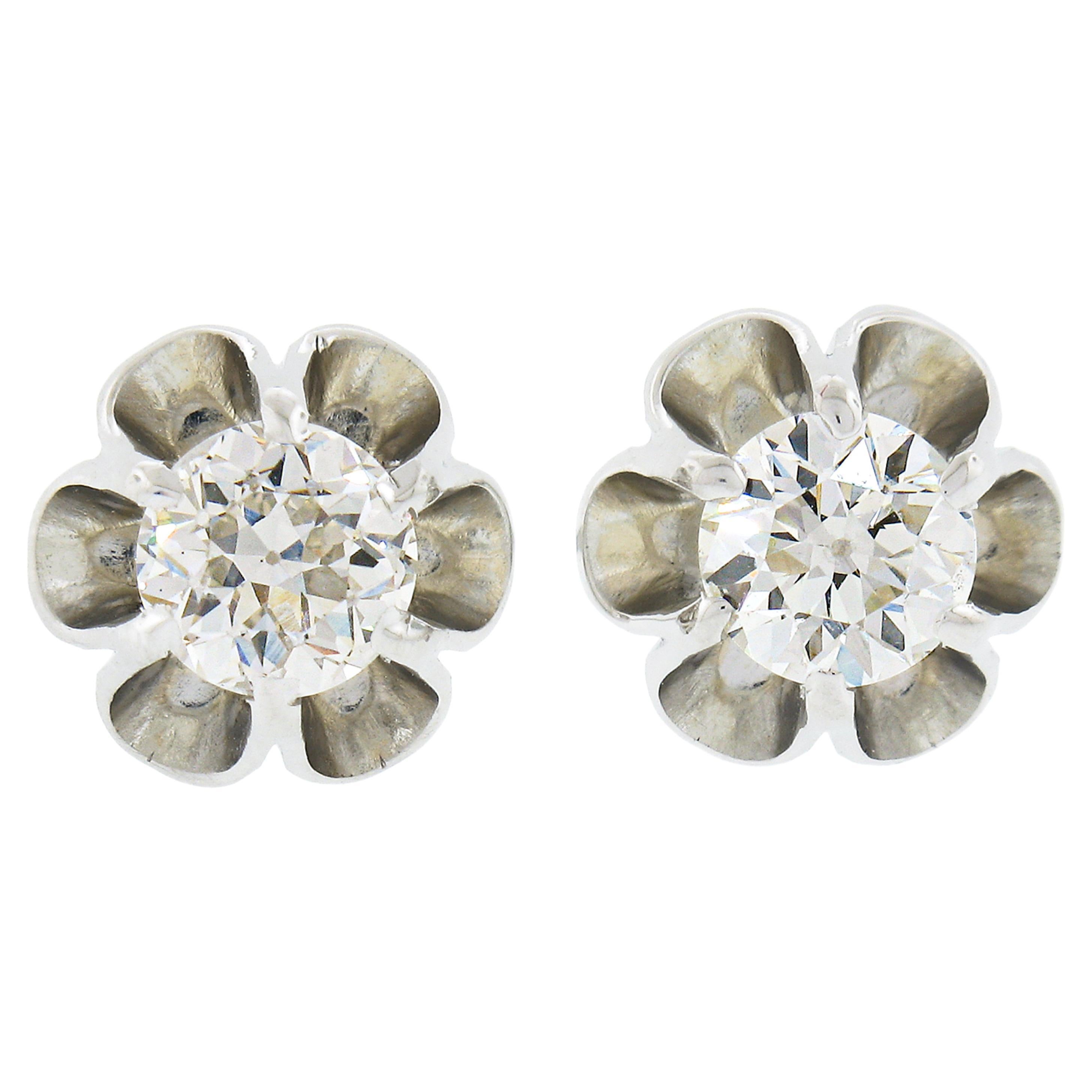 New 14K White Gold 0.76ctw European Diamond Buttercup Prong Flower Stud Earrings