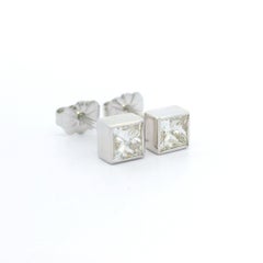 New 14k White Gold 1.04ctw Princess Cut Diamond Geometric Square Stud Earrings (orecchini quadrati geometrici)