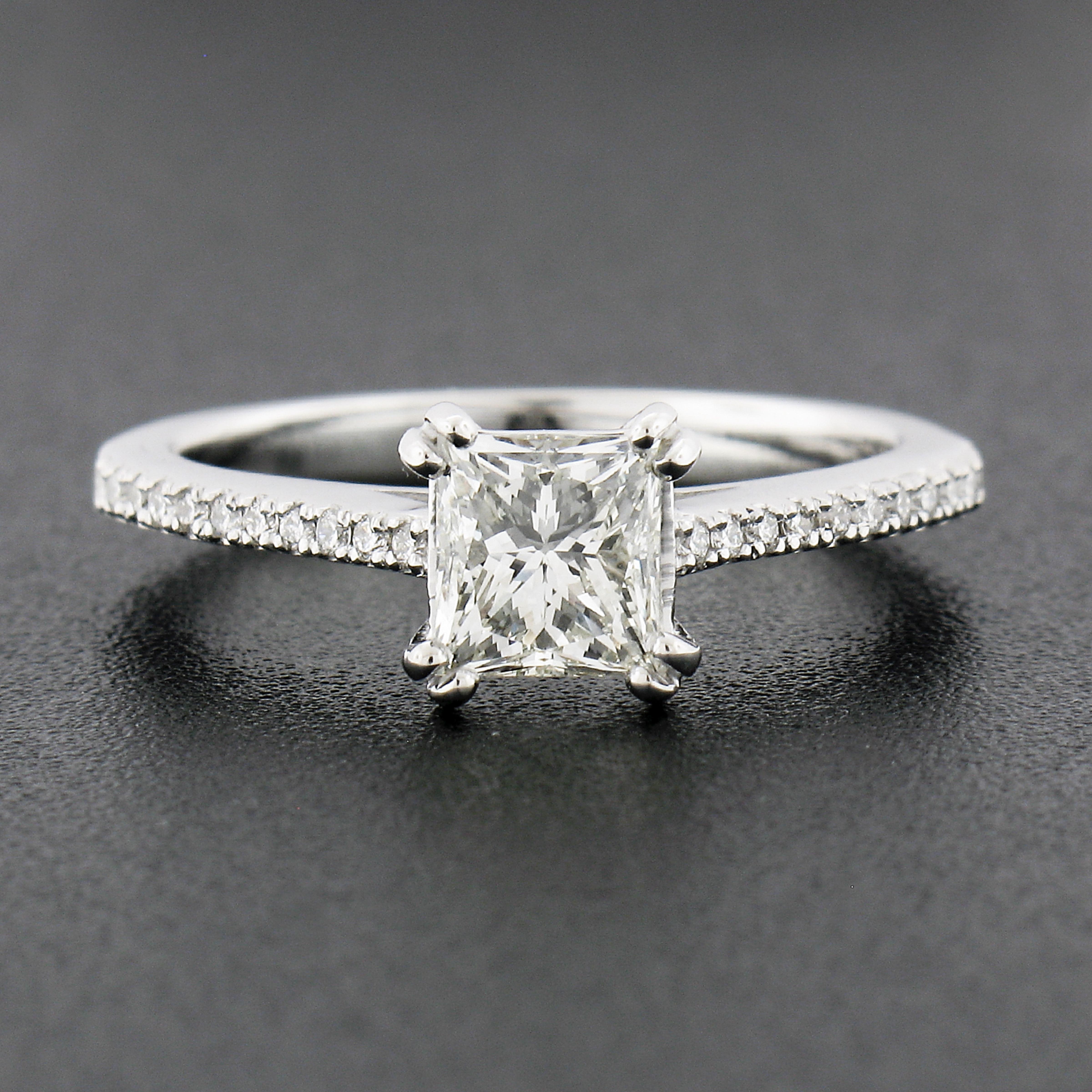 NEW 14k White Gold 1.12ctw GIA Princess Cut Diamond Solitaire Engagement Ring Pour femmes en vente