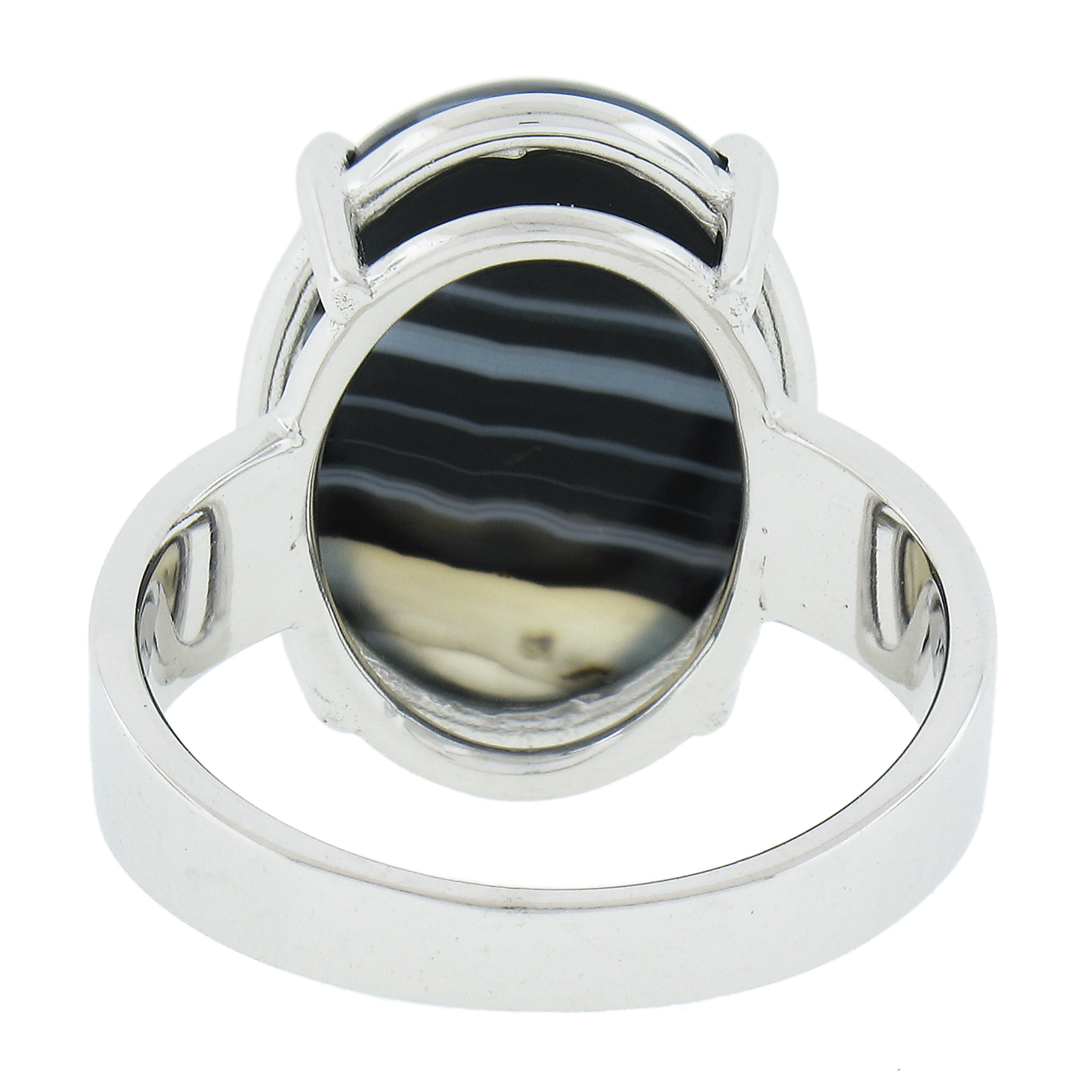 New 14k White Gold Oval Cabochon Gray Banded Agate Solitaire Ring For Sale 2