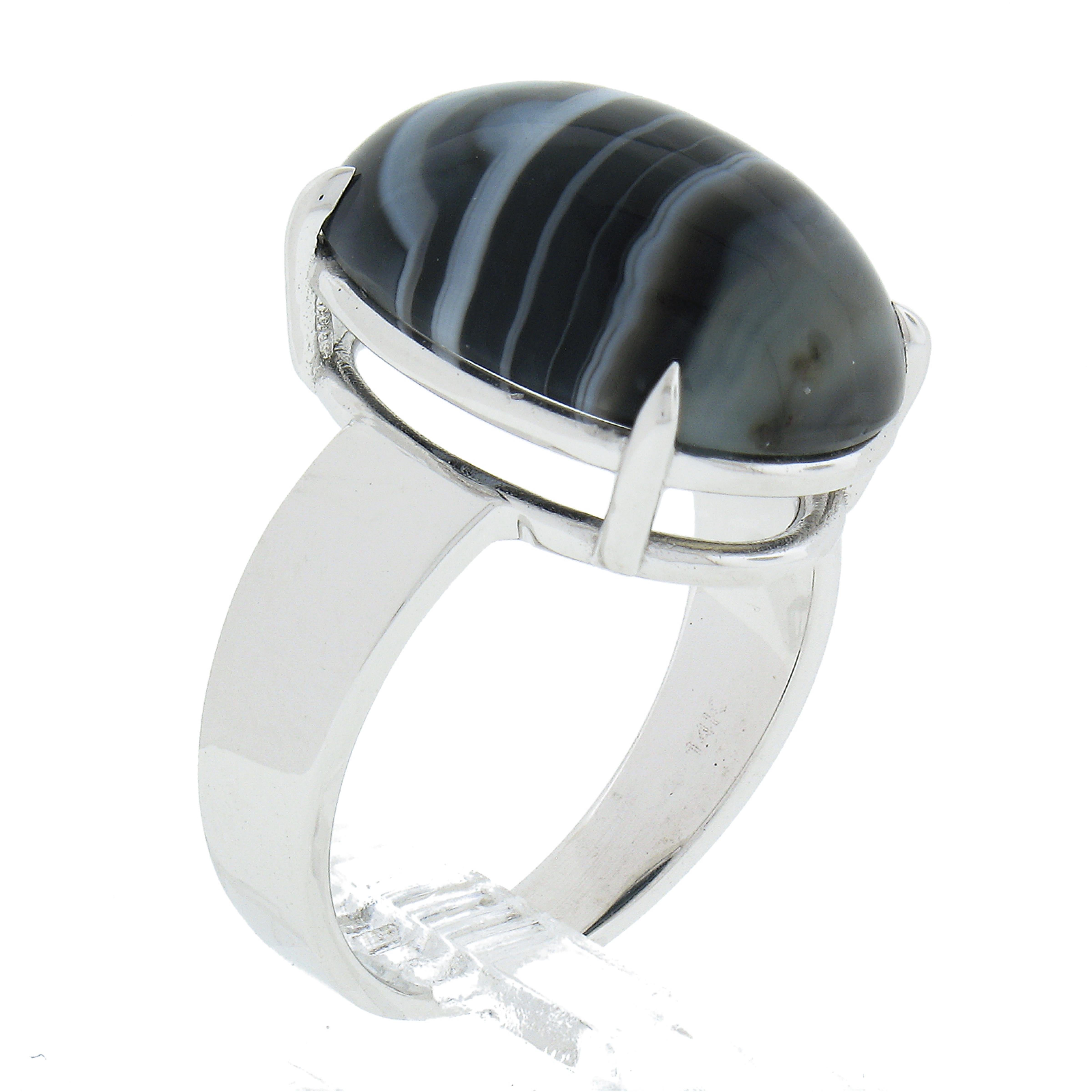 New 14k White Gold Oval Cabochon Gray Banded Agate Solitaire Ring For Sale 4