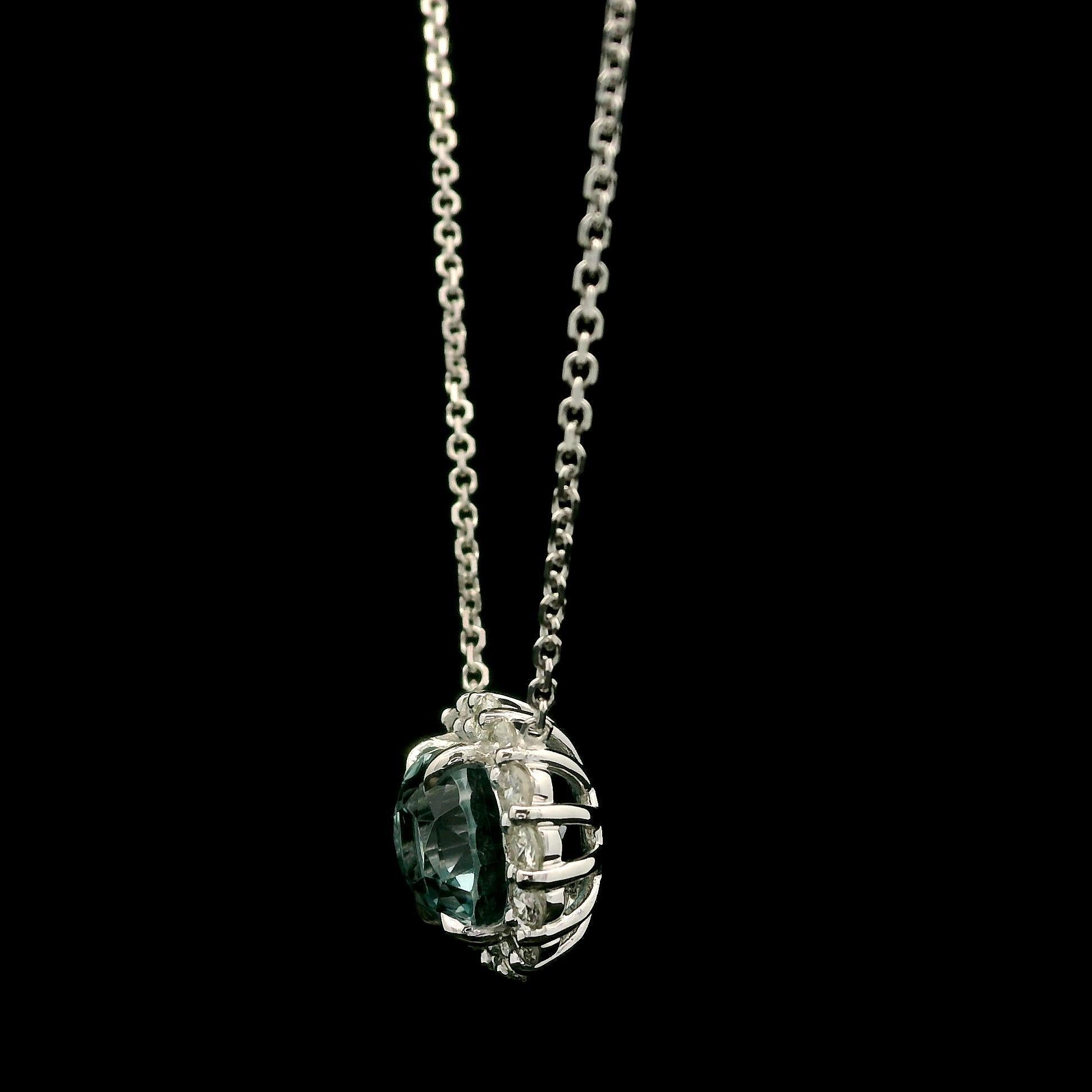 New 14k White Gold 3.66ctw Oval Aquamarine w/ Diamond Halo Pendant Necklace For Sale 3