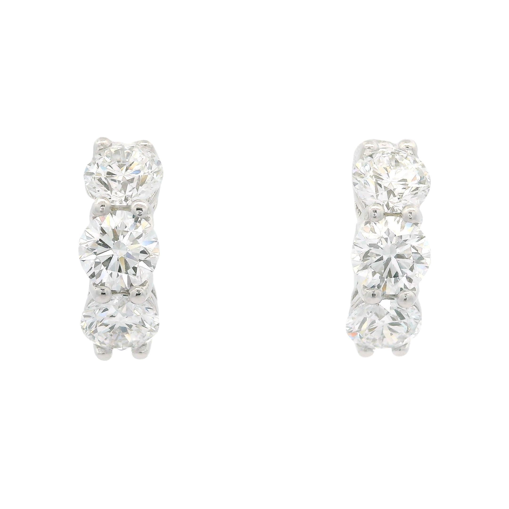 New 14k White Gold GIA 2.72ctw D VS1 Round Diamond Hoop Earrings w/ Push Clasp For Sale 5