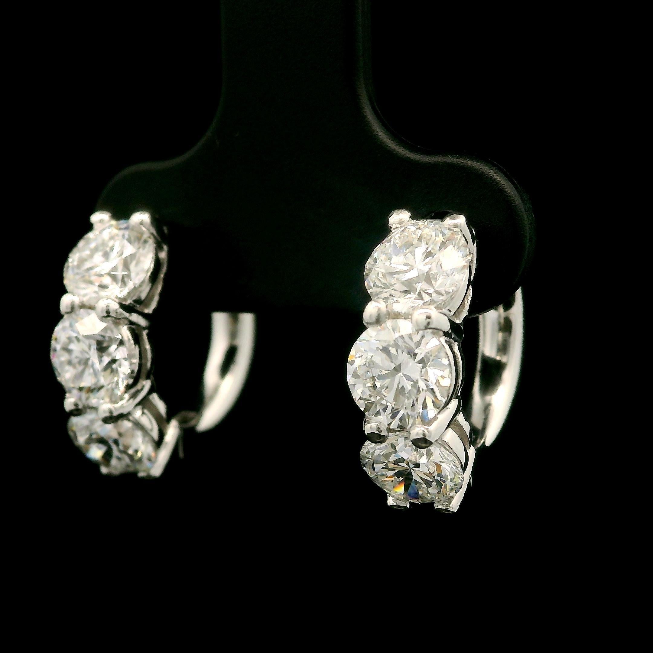 New 14k White Gold GIA 2.72ctw D VS1 Round Diamond Hoop Earrings w/ Push Clasp For Sale 2