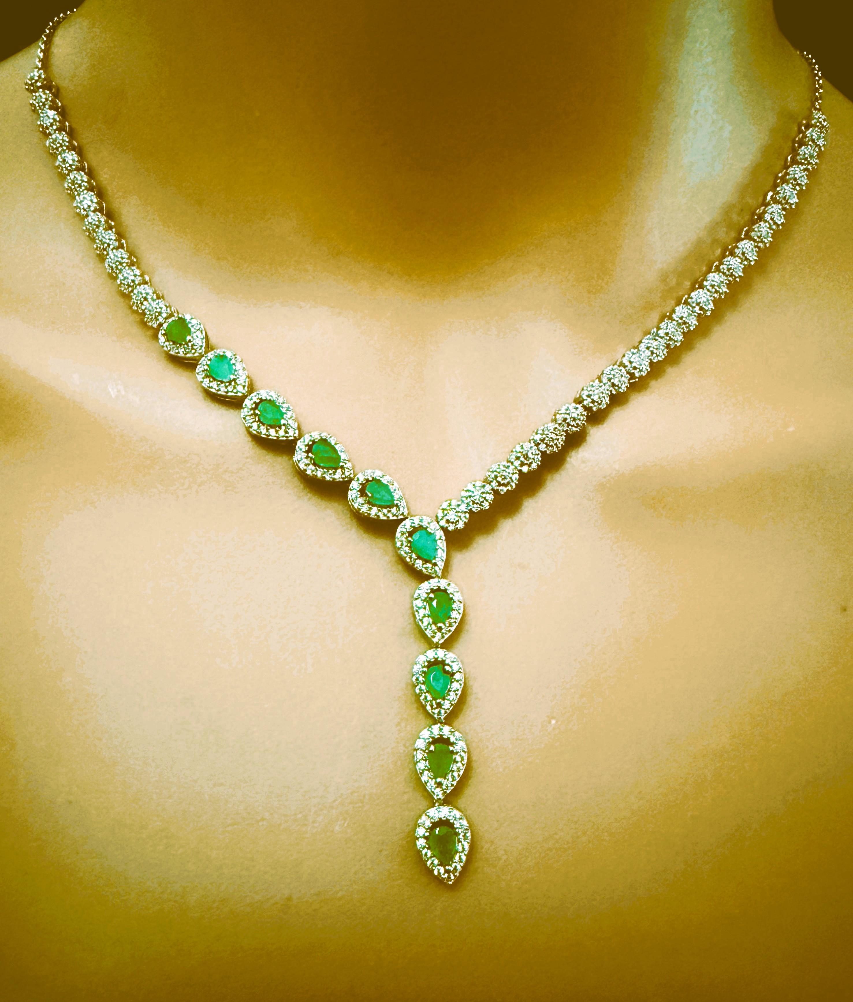 Nuevo collar de oro blanco de 14k PL de 10 piedras con esmeralda y zafiro talla diamante de ley Corte oval en venta