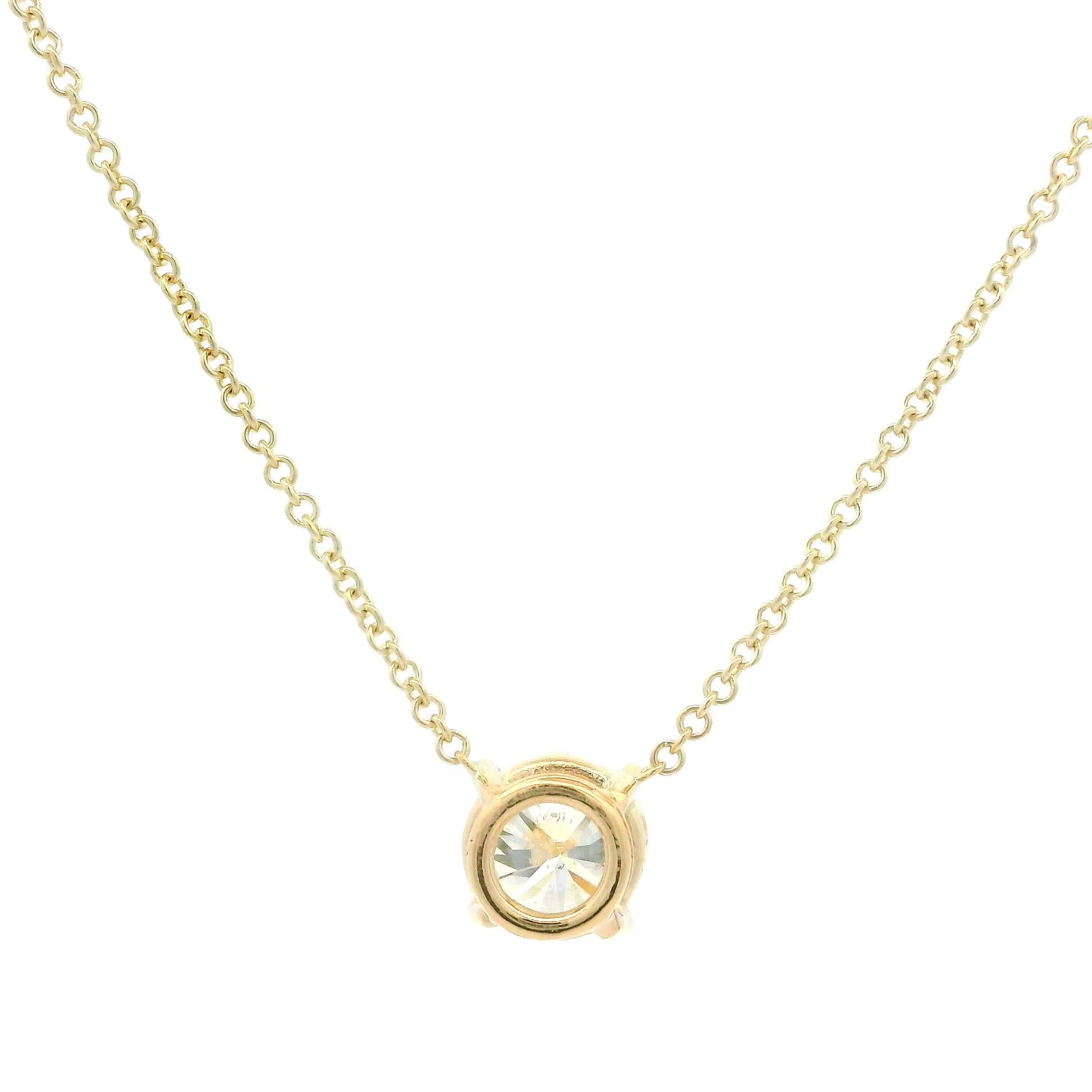 Pendentif solitaire réglable en or jaune 14 carats avec diamants ronds de 0,68 carat en vente 2