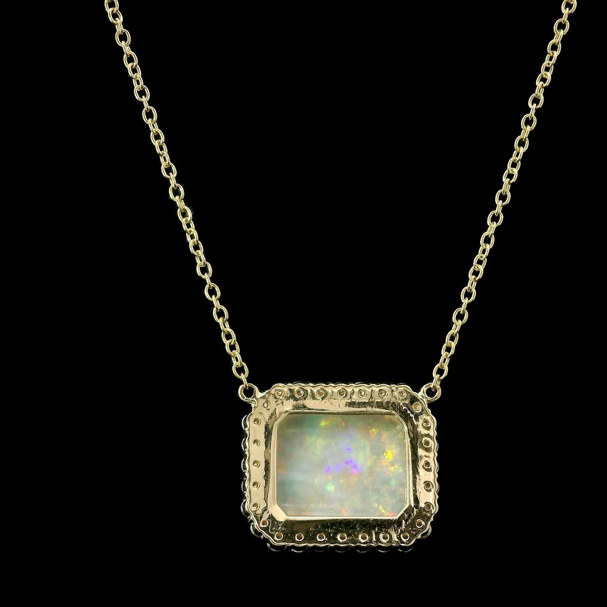 New 14k Yellow Gold 2.15ctw Cushion Opal w/ Diamond Halo Pendant Chain Necklace For Sale 2