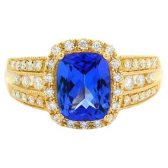 Nuevo Anillo de Cóctel de Oro Amarillo de 14k con Solitario de Tanzanita y Diamante de 2,27 ctw
