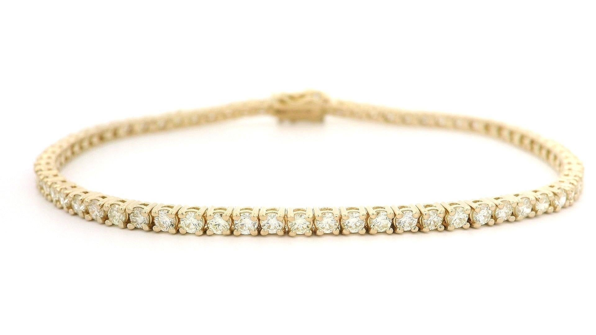 Nueva Pulsera Clásica Línea Tenis Oro Amarillo 14k 2,65ctw Diamante Brillante Redondo Corte brillante en venta