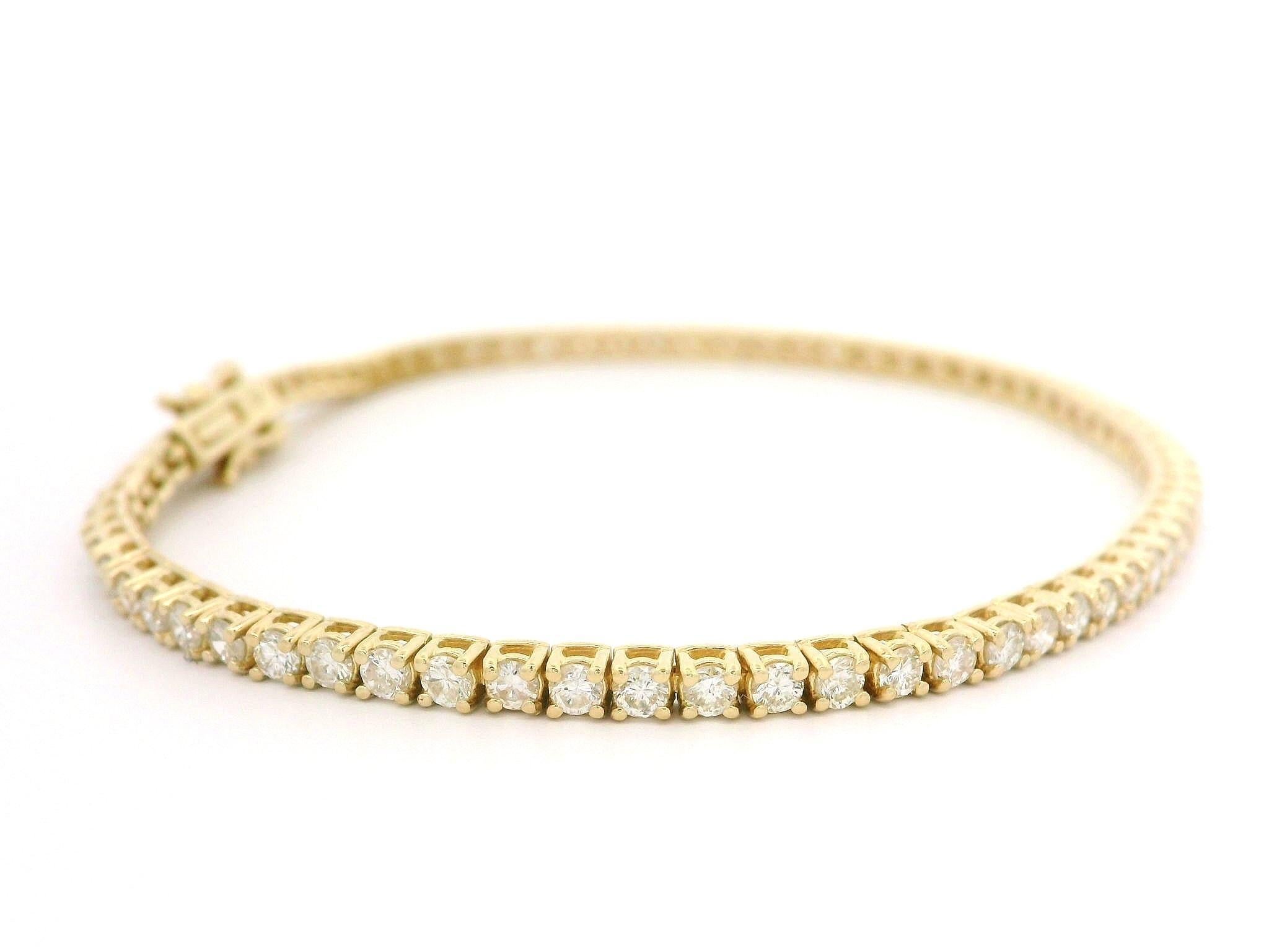 Brilliant Cut New 14k Yellow Gold 2.65ctw Round Diamond Petite Stackable Line Tennis Bracelet