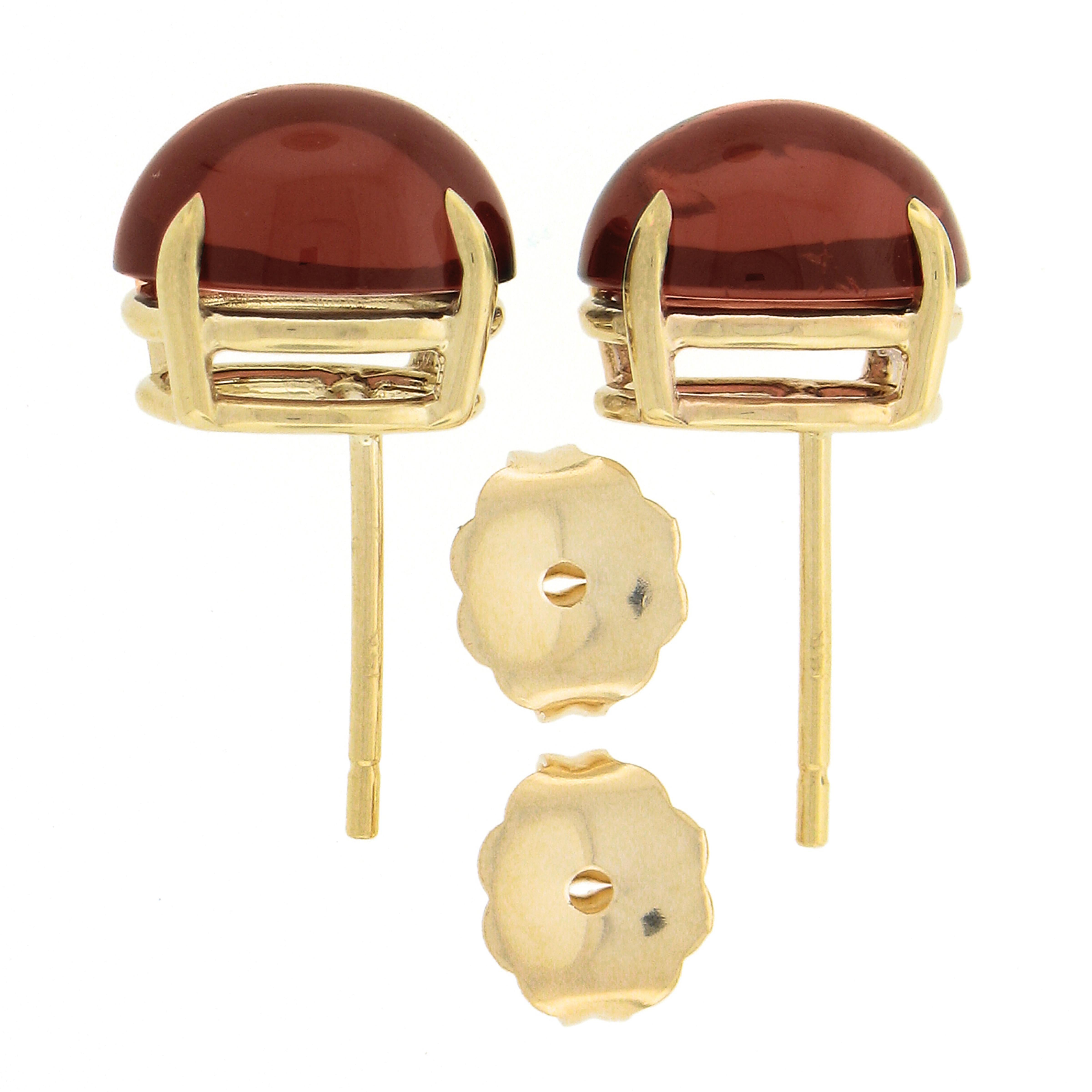 14 Karat Gelbgold 5,57 Karat Oval Cabochon Natürlicher reichlich roter Granat Ohrstecker im Zustand „Neu“ in Montclair, NJ