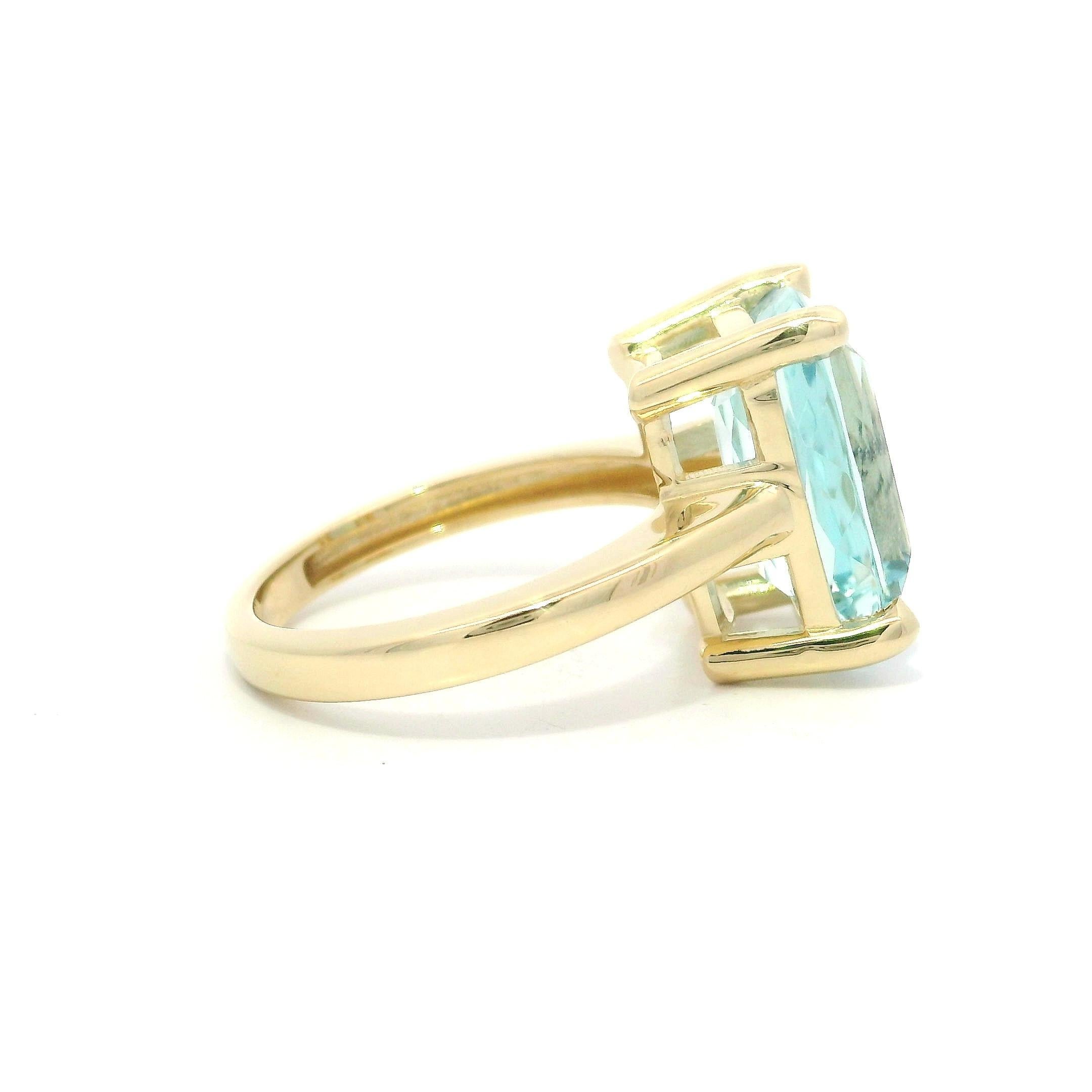 Bague solitaire en or jaune 14 carats avec aigue-marine bleue coussin de 6,12 carats en vente 3