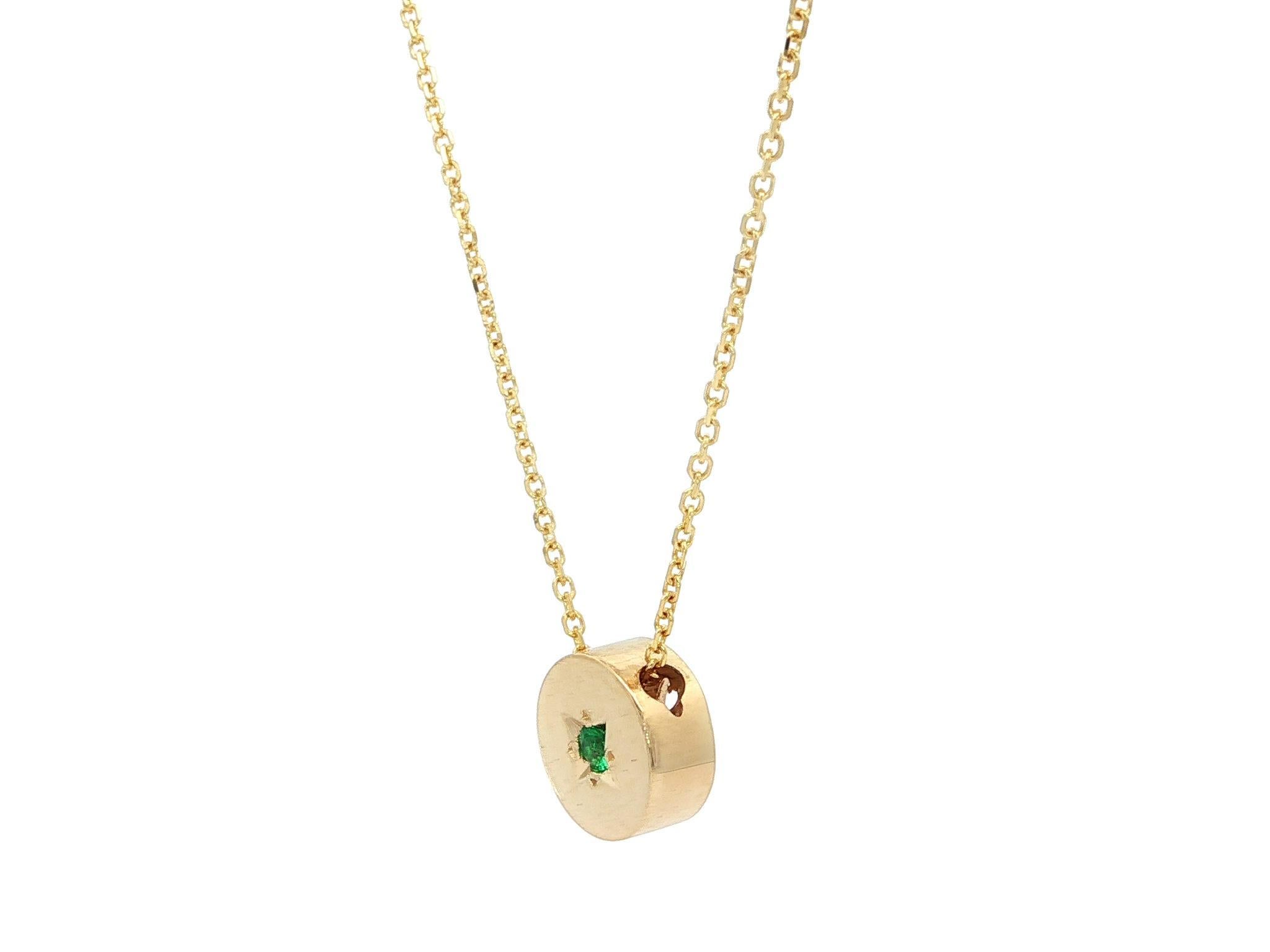 --Stone(s):--
(1) Natural Genuine Emerald- Round Brilliant Cut - Star Pave Set - Rich Vibrant Green Color - 0.05ctw (exact)

Material: Solid 14k Yellow Gold 
Weight: 3.7 Grams
Chain Type: Adjustable 16