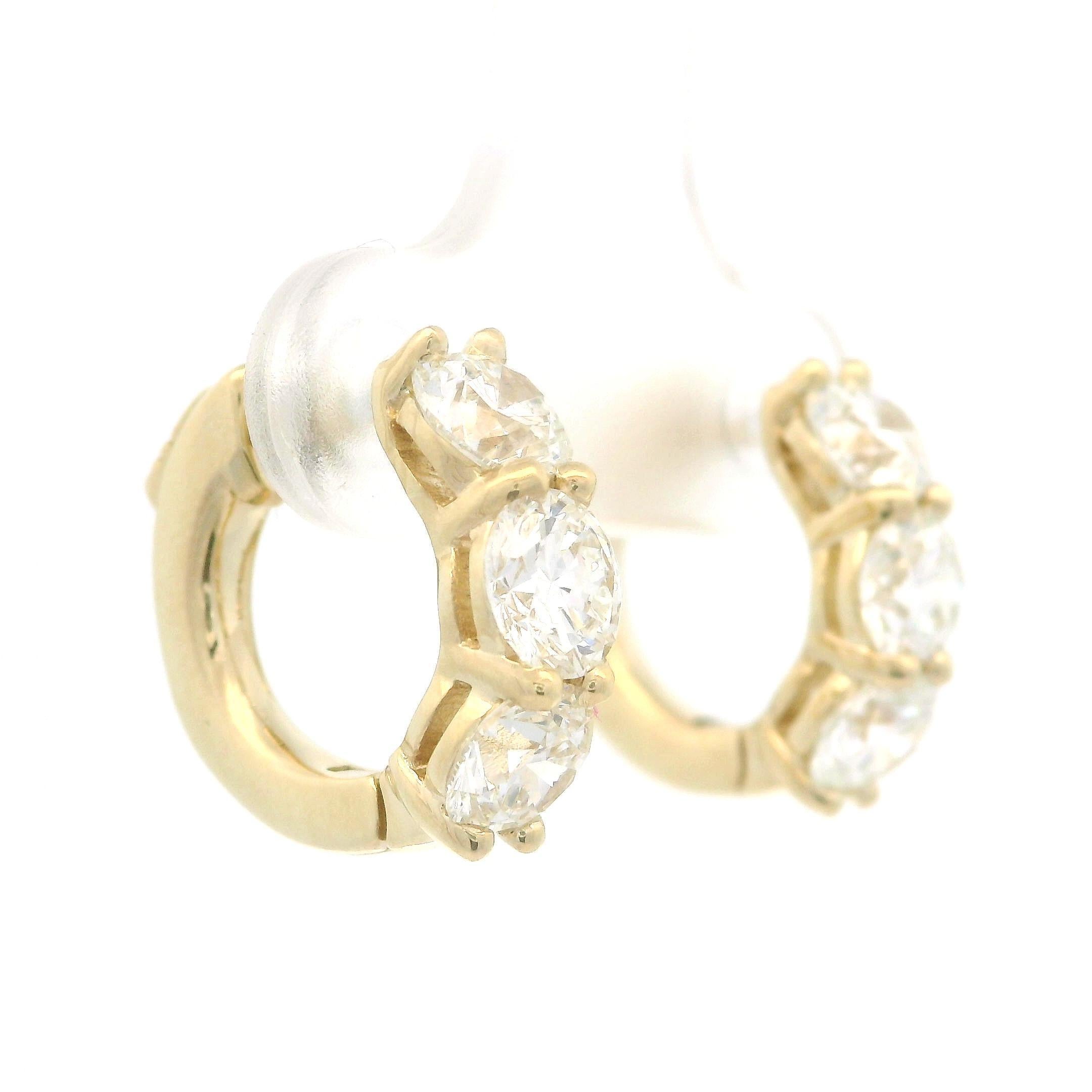 Boucles d'oreilles huggie en or jaune 14 carats GIA 2,72 ctw 6 diamants ronds F FL grand format, neuves en vente 9