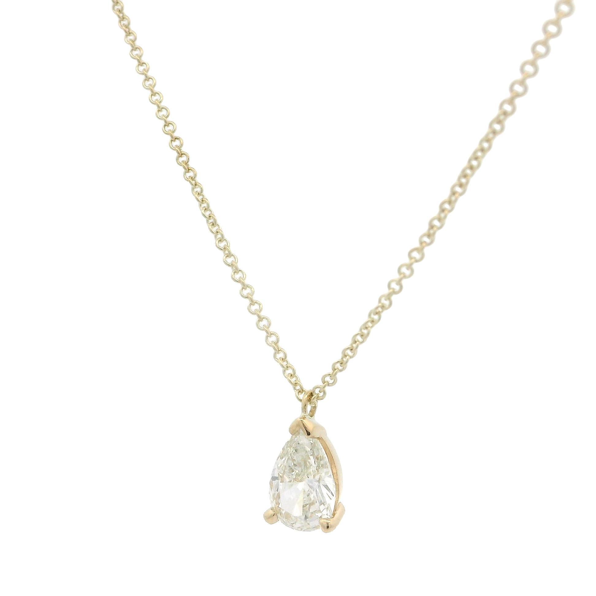 New 14k Yellow Gold GIA .68ct Pear Diamond Solitaire Pendant Adjustable Necklace (Collana regolabile) in vendita 3